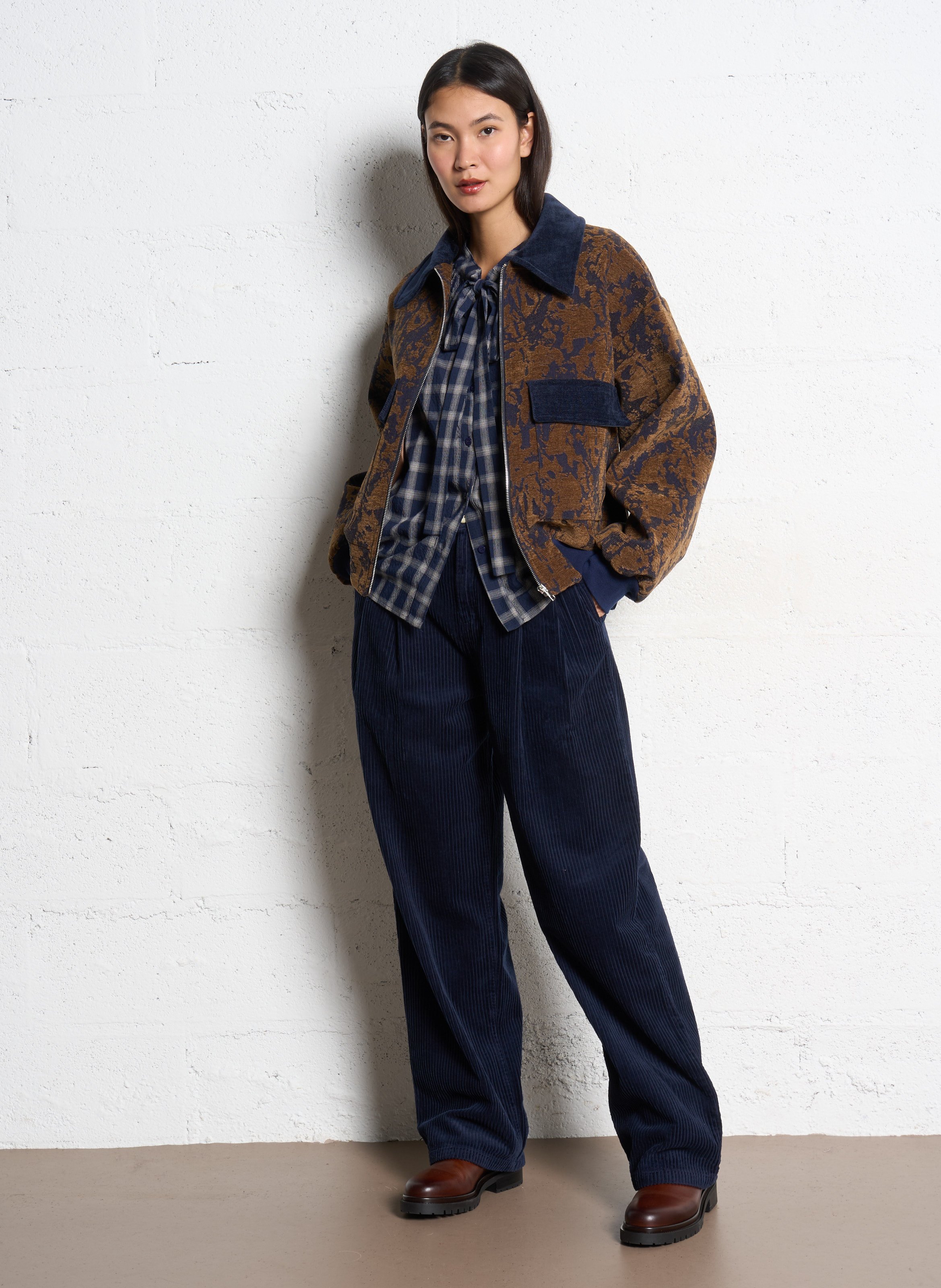 Baumwollbluse mit Schluppenkragen THE KORNER Blau