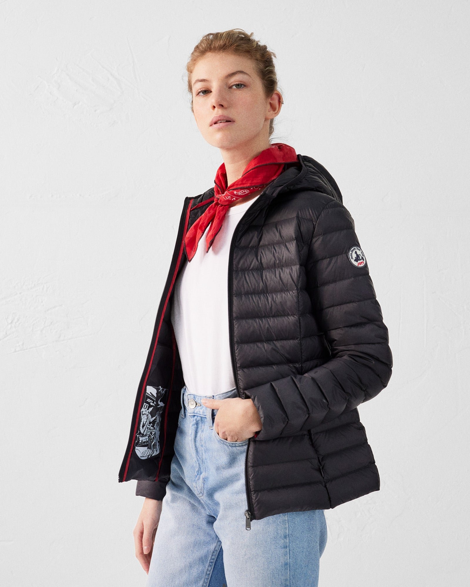 Lightweight hooded puffer jacket Cloe JOTT Black