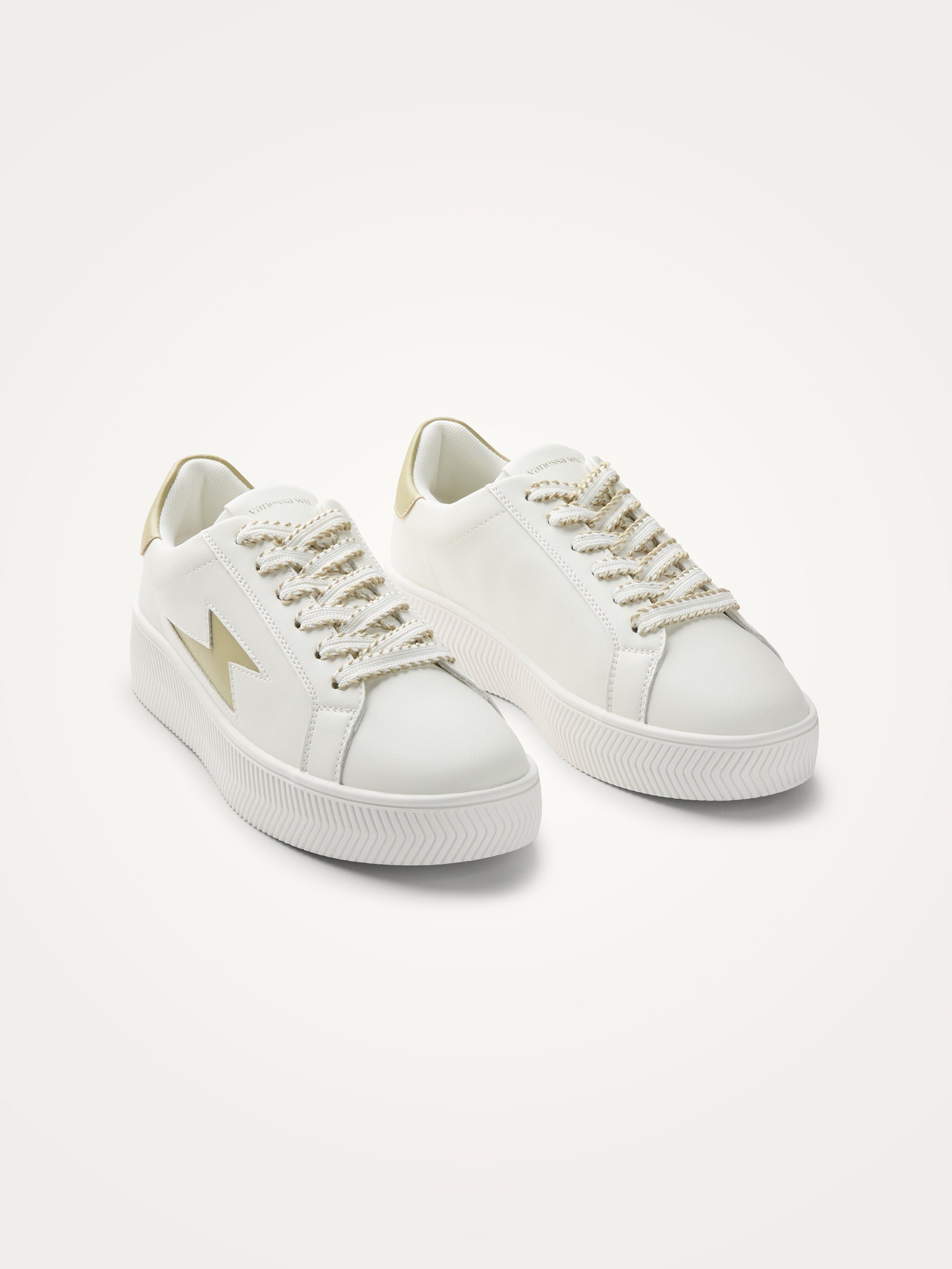 Sneakers with lightning bolt laces Khaki