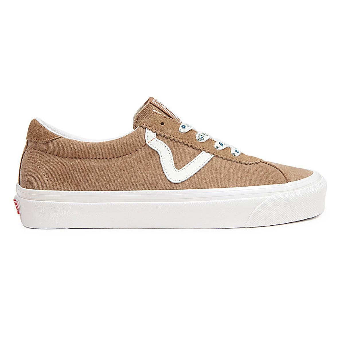 Low-top sneakers VANS Brown