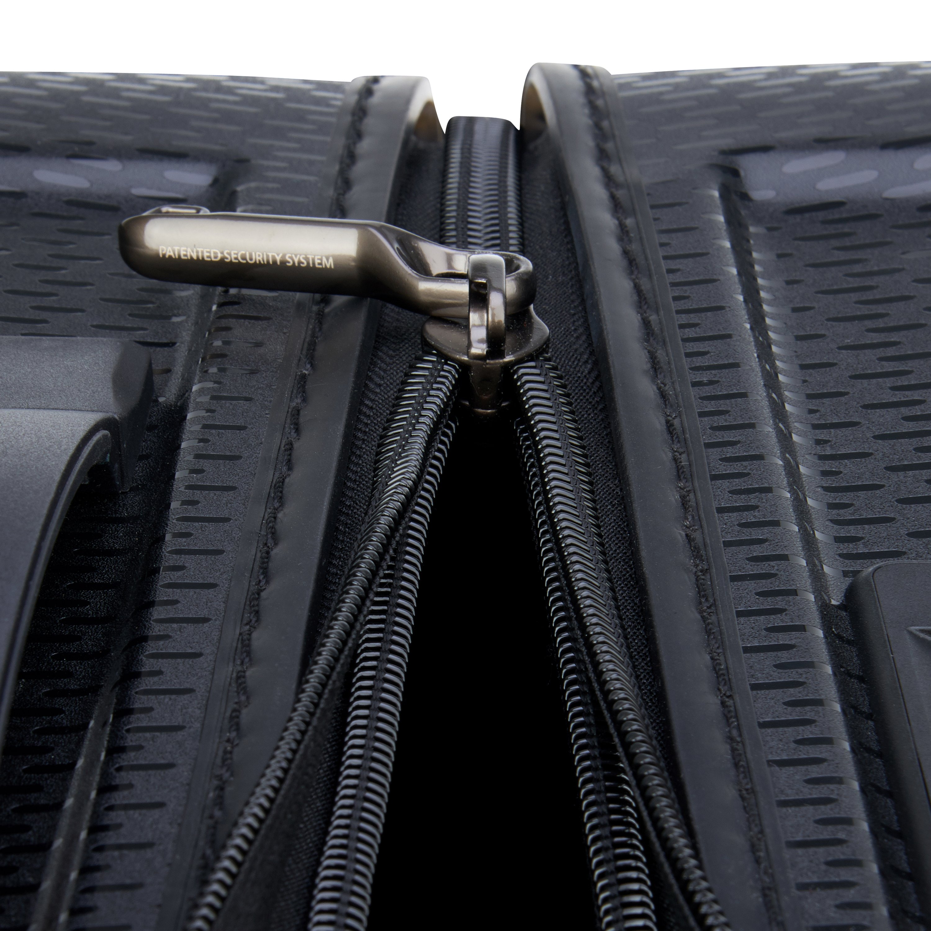 Rigid hold suitcase Black