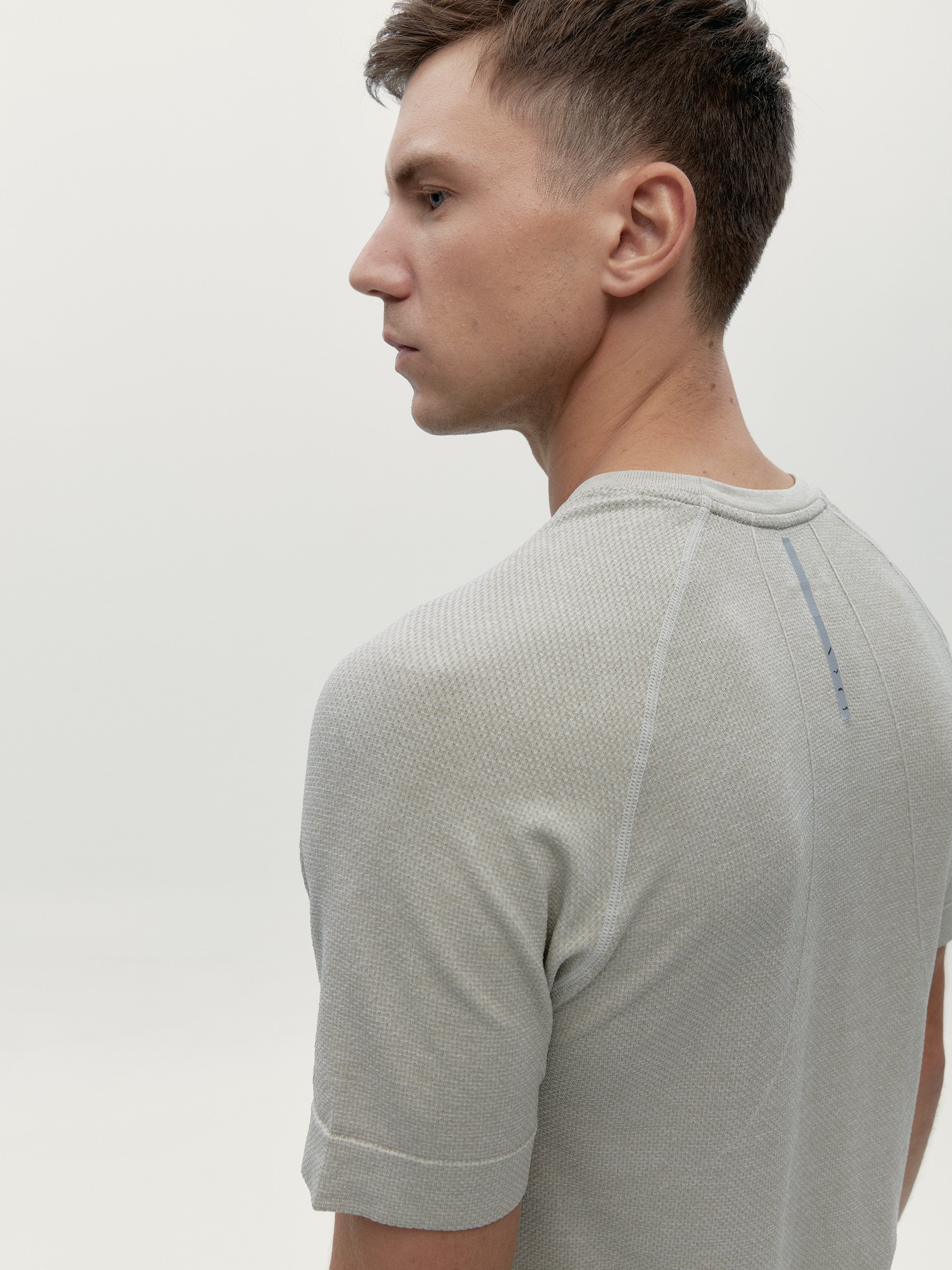 Sport t-shirt from Otawa BORN LIVING YOGA Brown