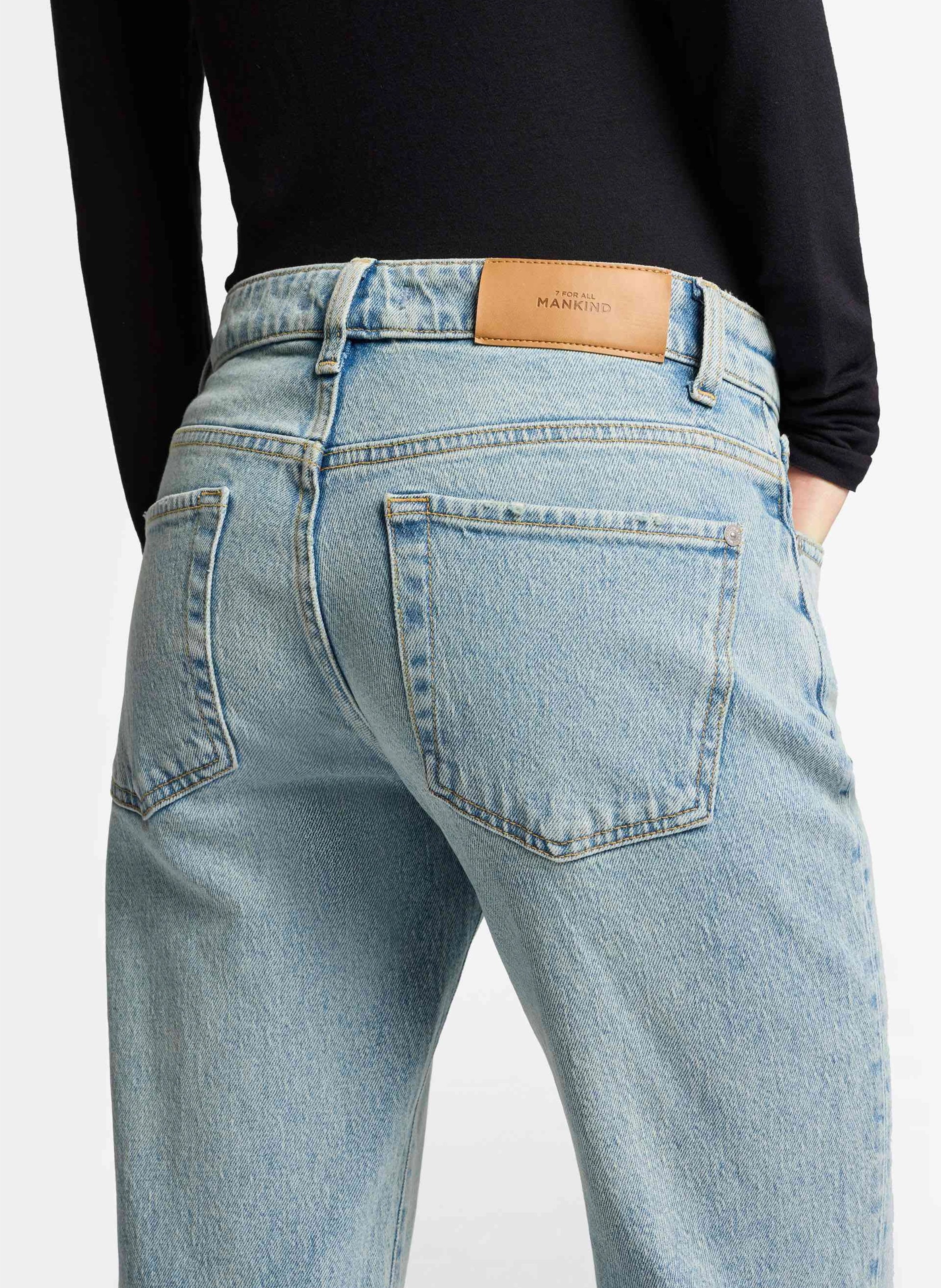 Rechte jeans met medium taille in gewassen denim. 7 FOR ALL MANKIND Blauw
