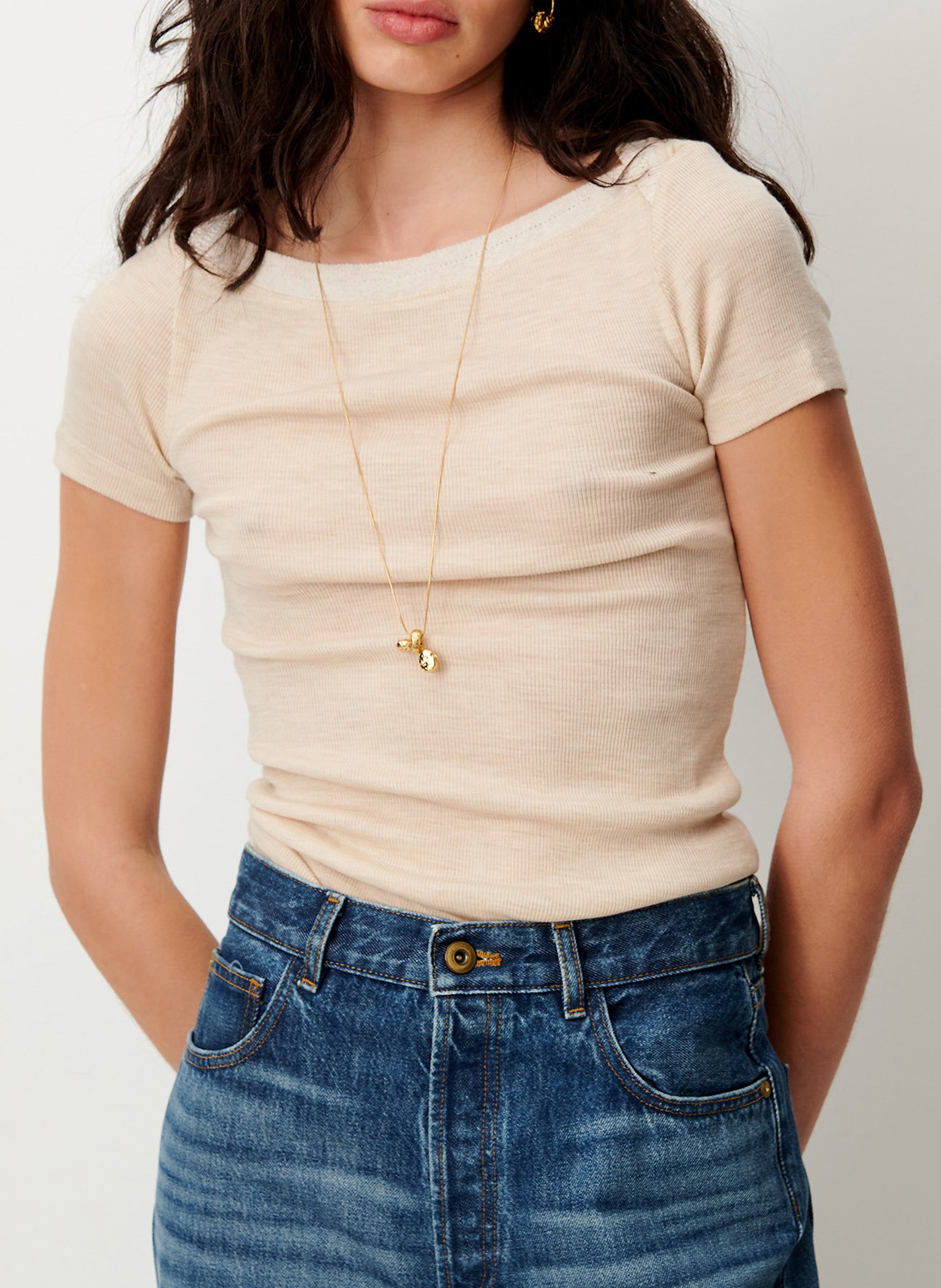 Round-neck straight knit top SESSUN Beige