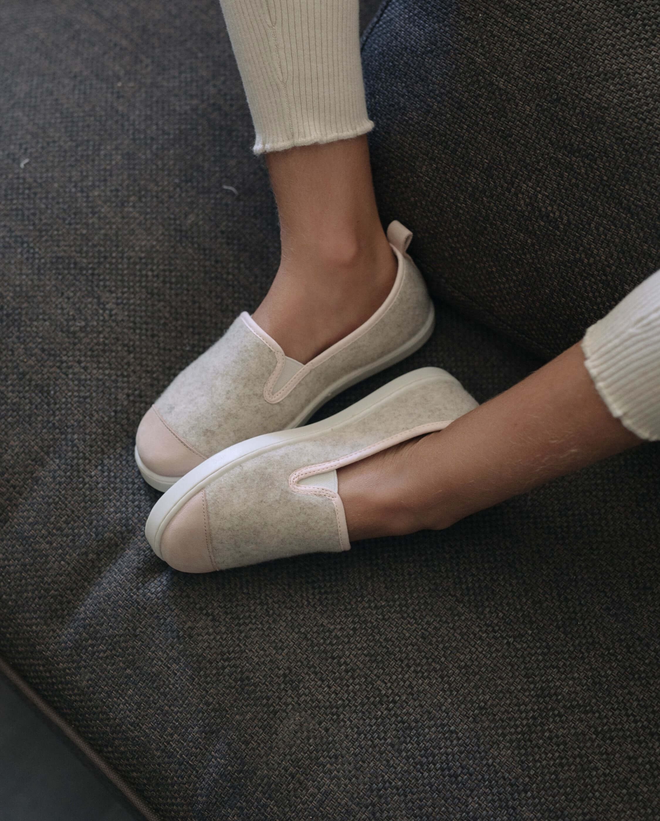 Child's wool slipper, beige powder pink ANGARDE Beige