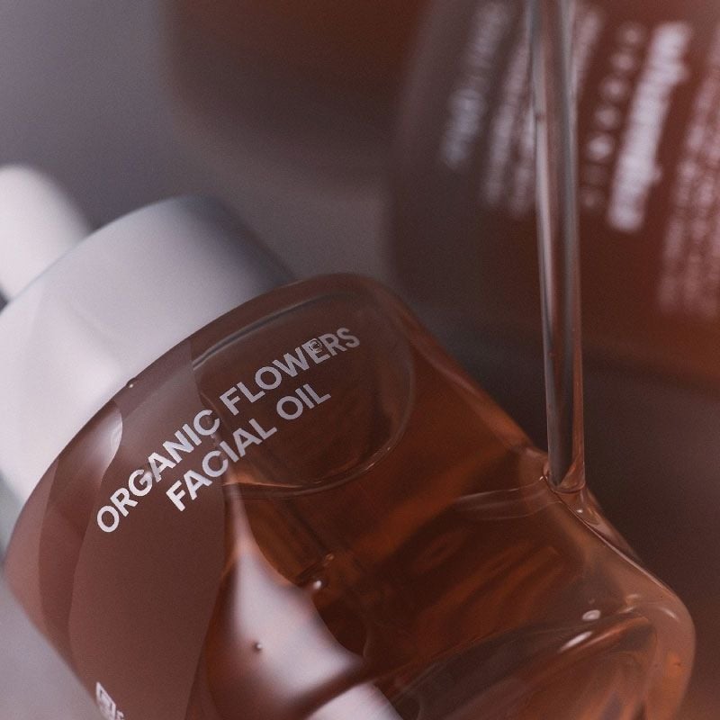 NOURISHING FACE CARE OIL WITH ORGANIC FERMENTED FLOWERS WHAMISA No color