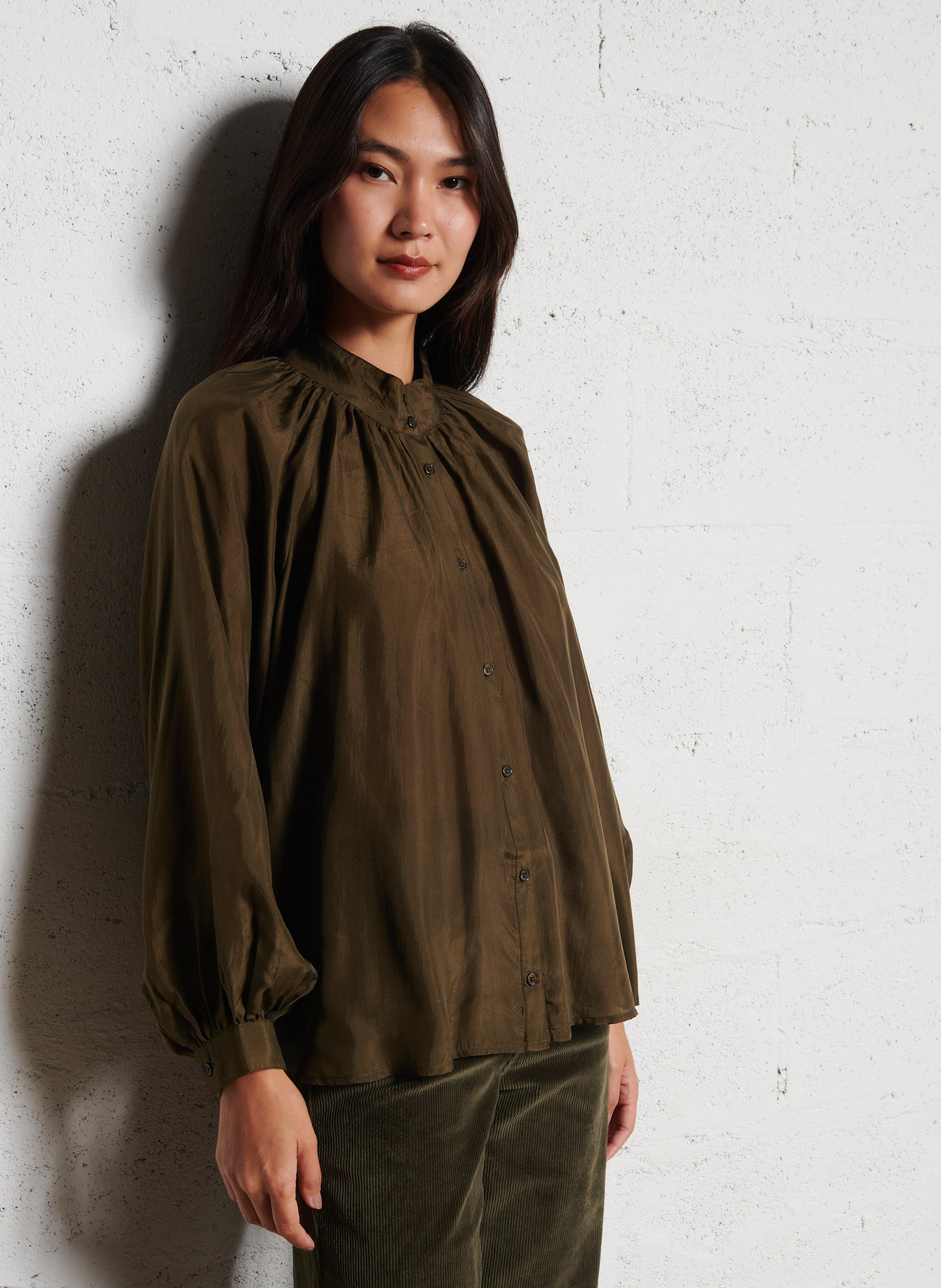 Silk high-neck blouse BELLEPIECE Green