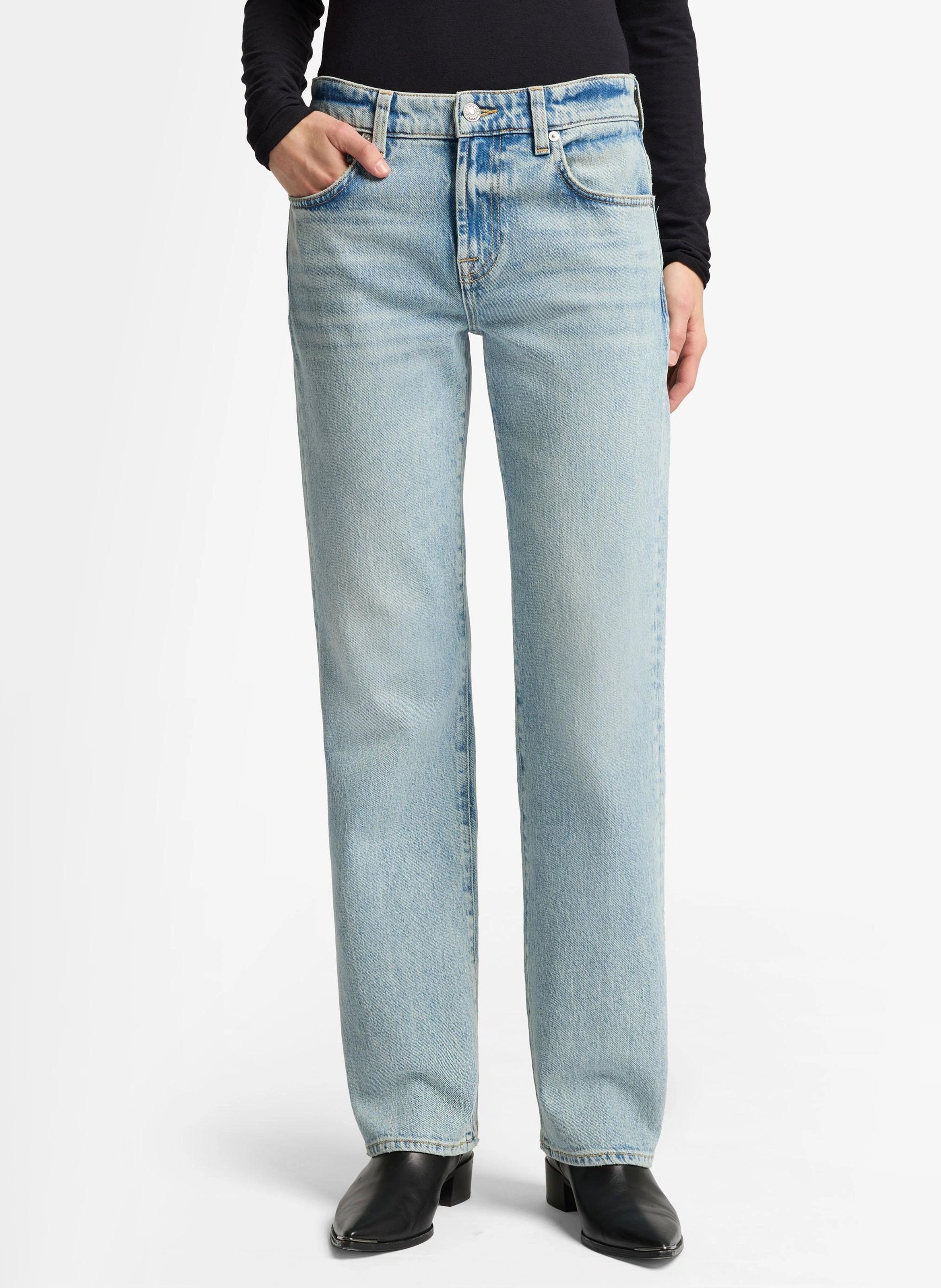 Rechte jeans met medium taille in gewassen denim. 7 FOR ALL MANKIND Blauw