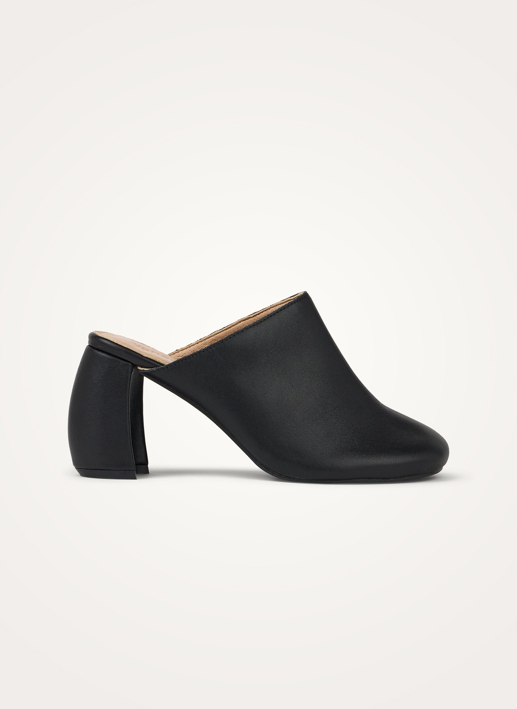 Clog leather mules with demi-lune heel VANESSA WU Black