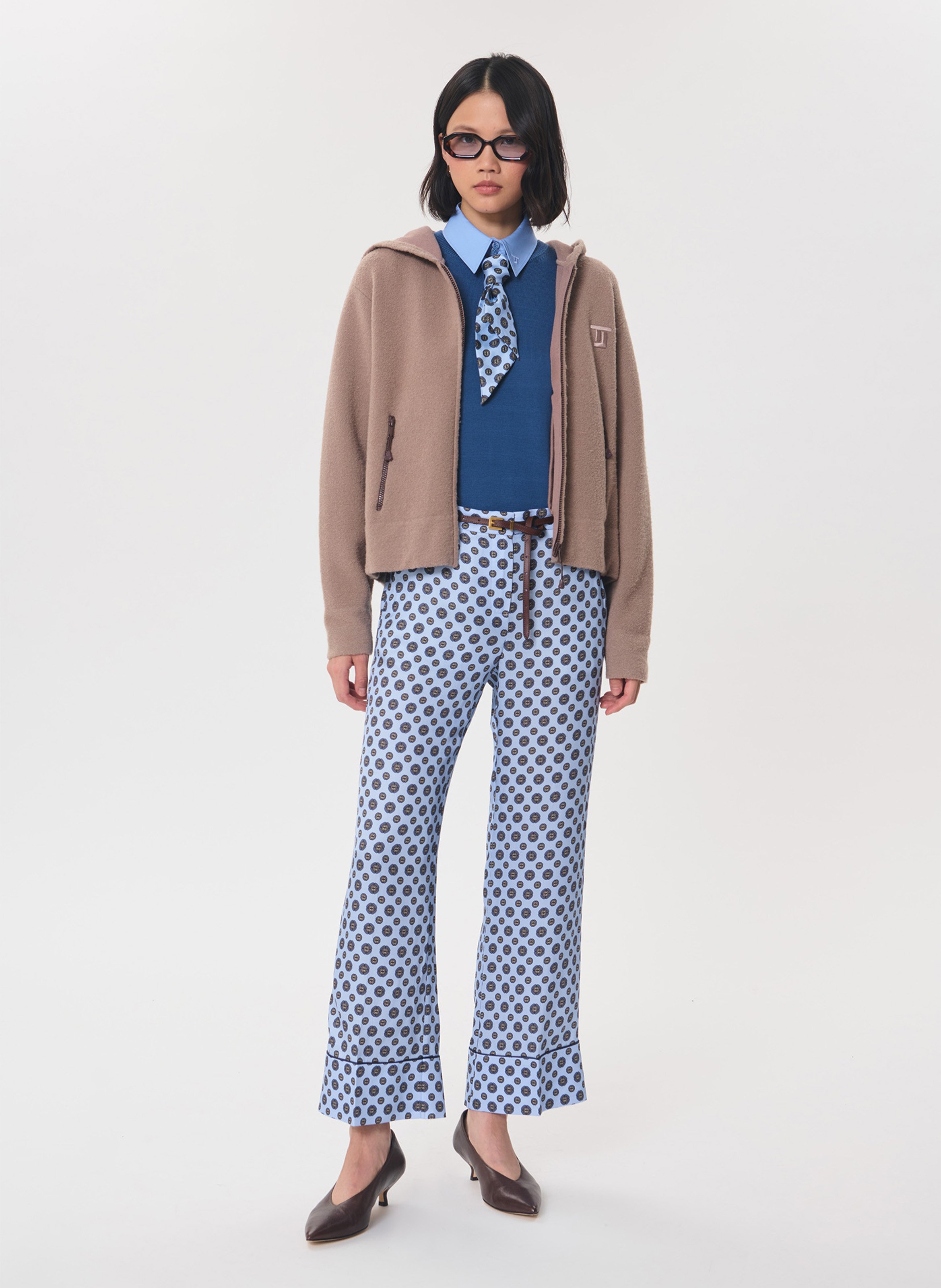 Gerade geschnittene Hose mit Motiven TARA JARMON Blau