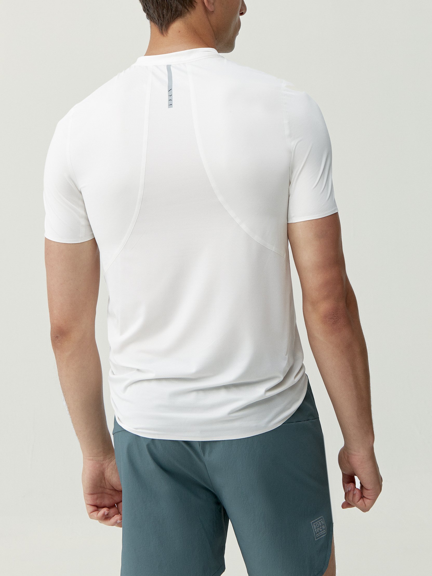 Short-sleeved performance sports t-shirt BORN LIVING YOGA White