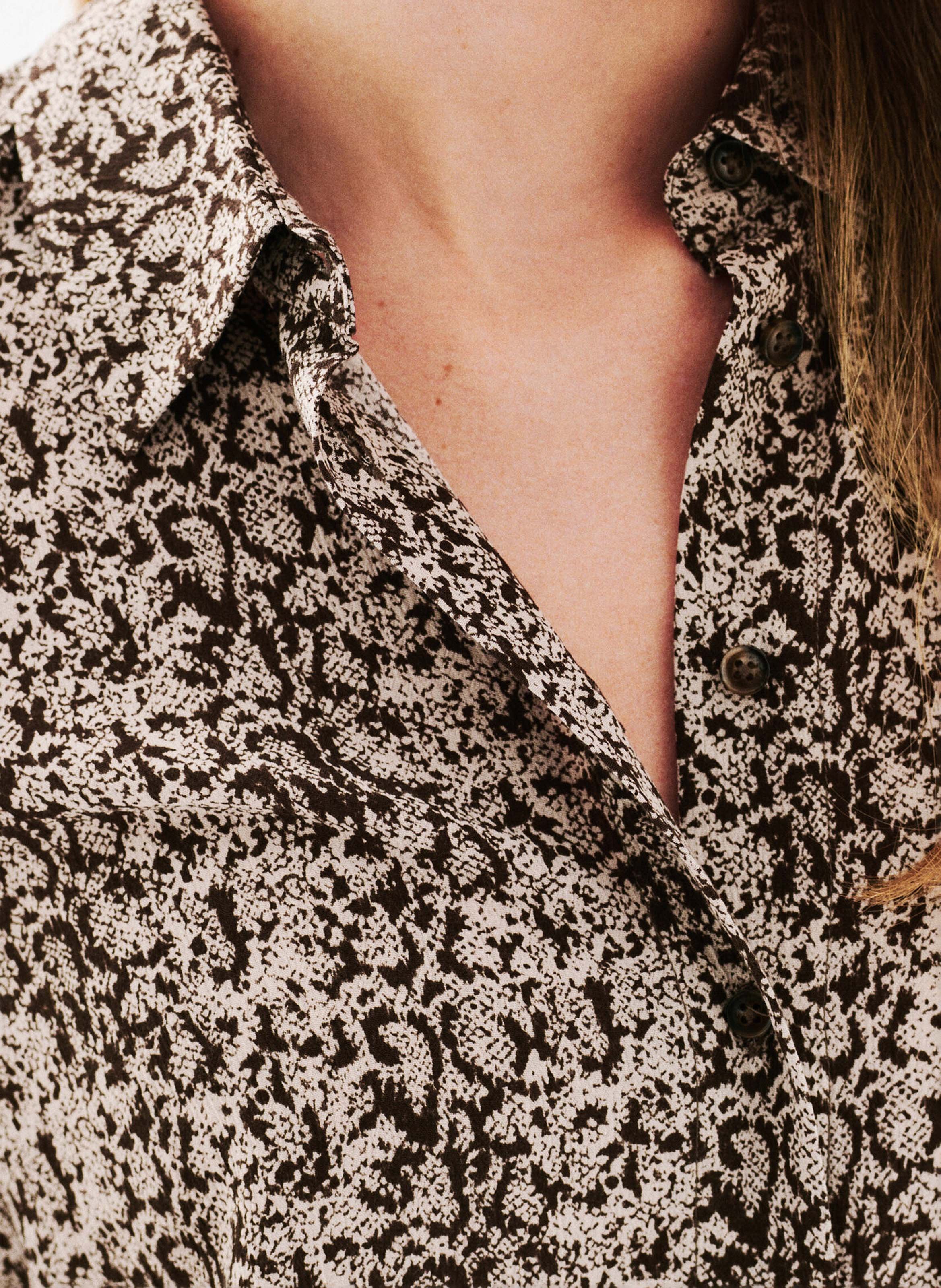 Chemise col classique imprimée CAROLL Beige