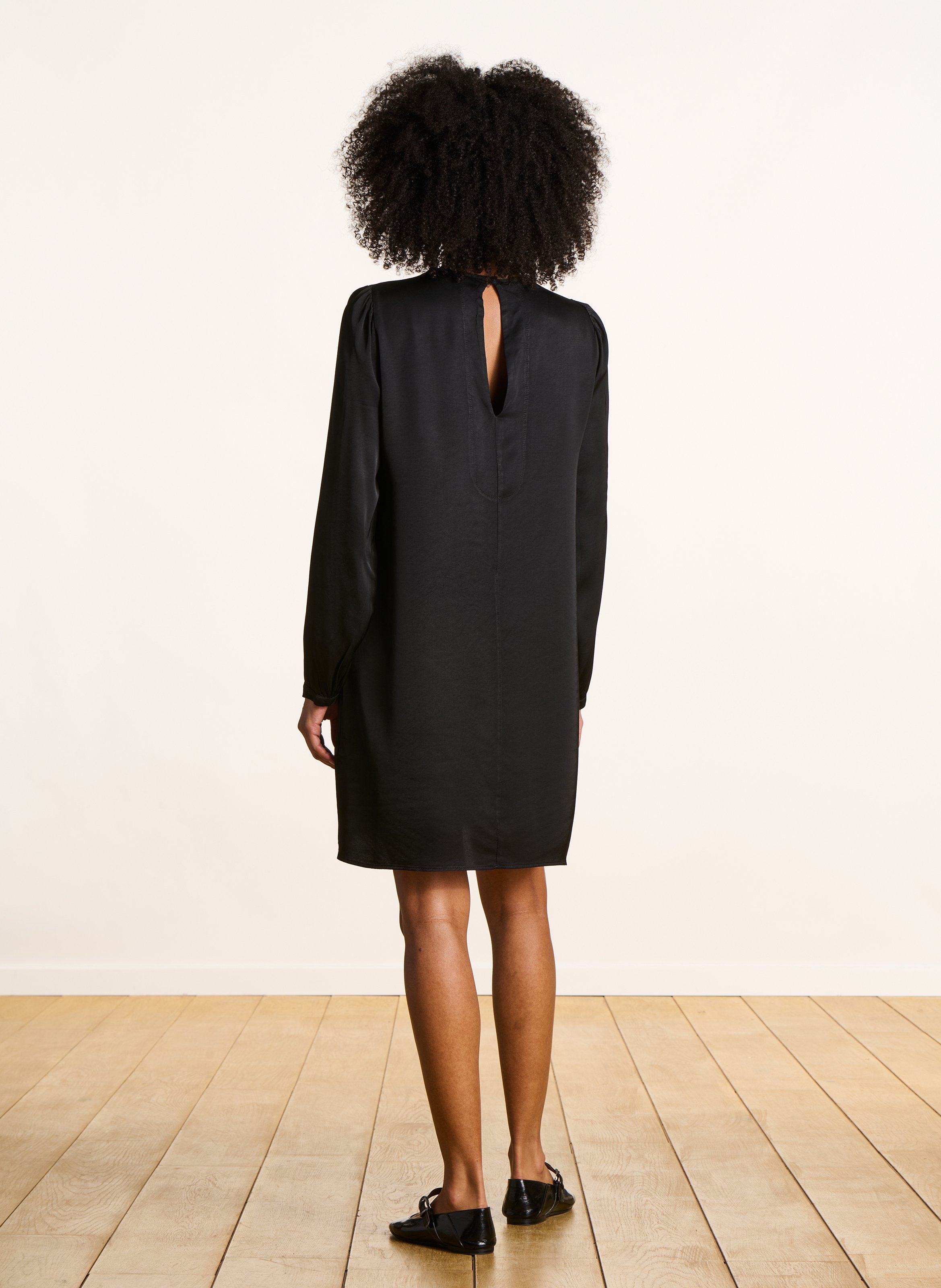 Robe courte col rond LA FEE MARABOUTEE Black