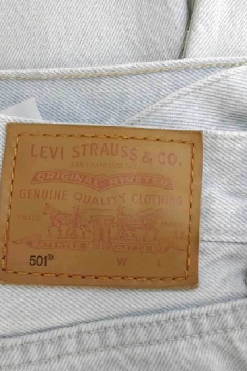 - Straight-leg jeans
- 5 pockets
- Straight cut
- Faded effect LEVI'S - Seconde main Blue