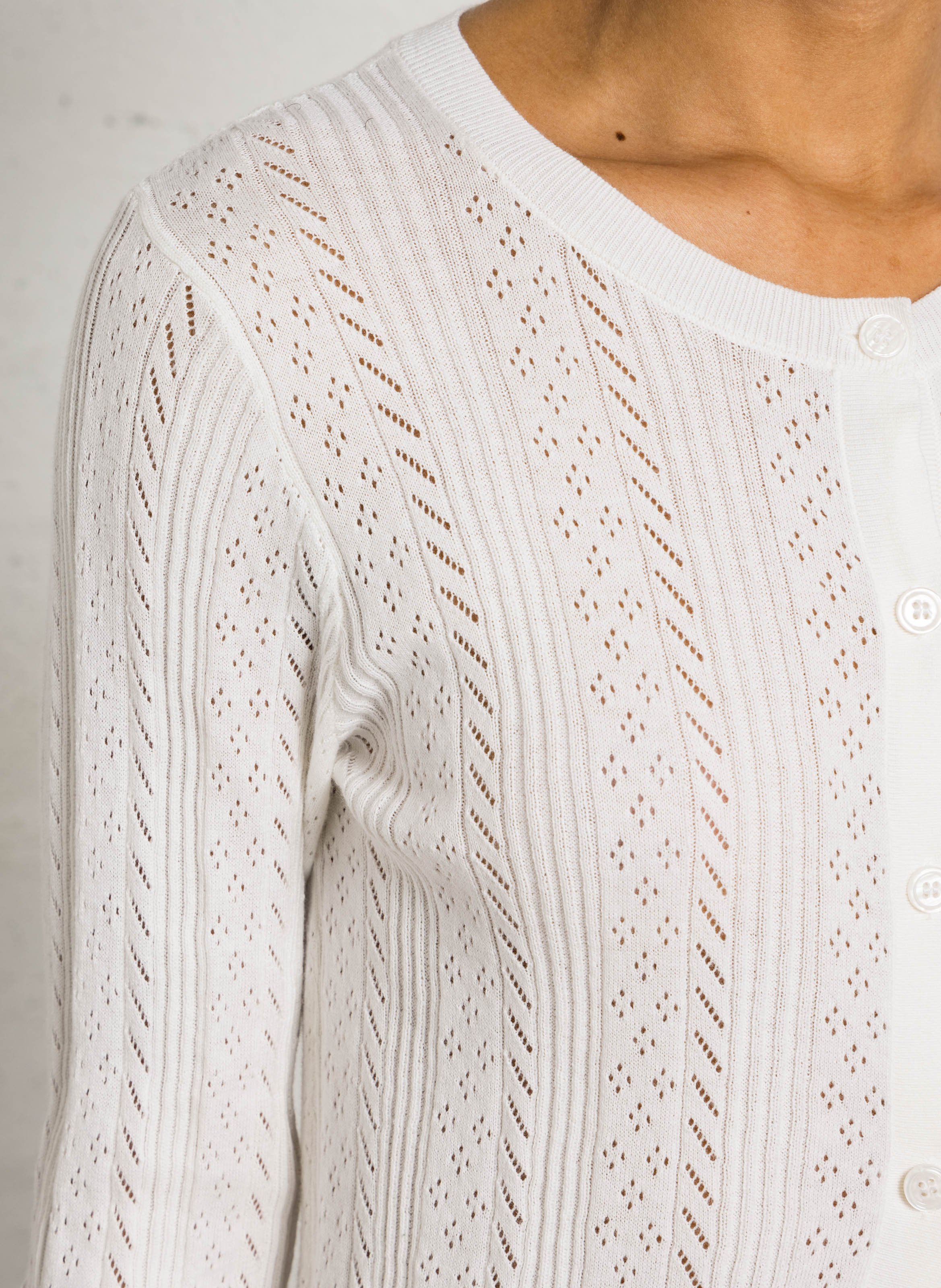 Eng anliegendes Rundhals-Cotton-Shirt SUD EXPRESS Beige