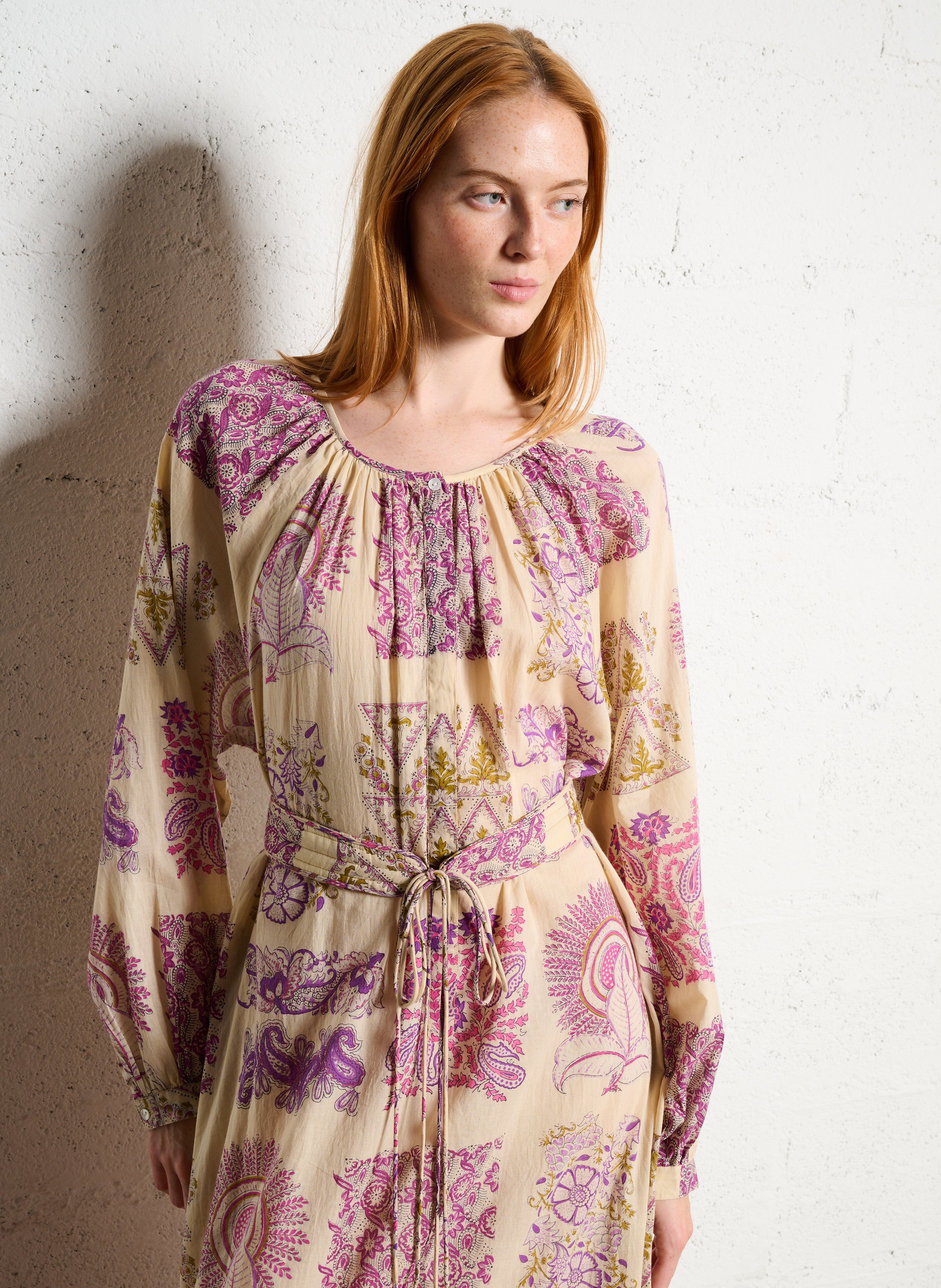Robe longue col rond imprimé ANTIK BATIK Beige