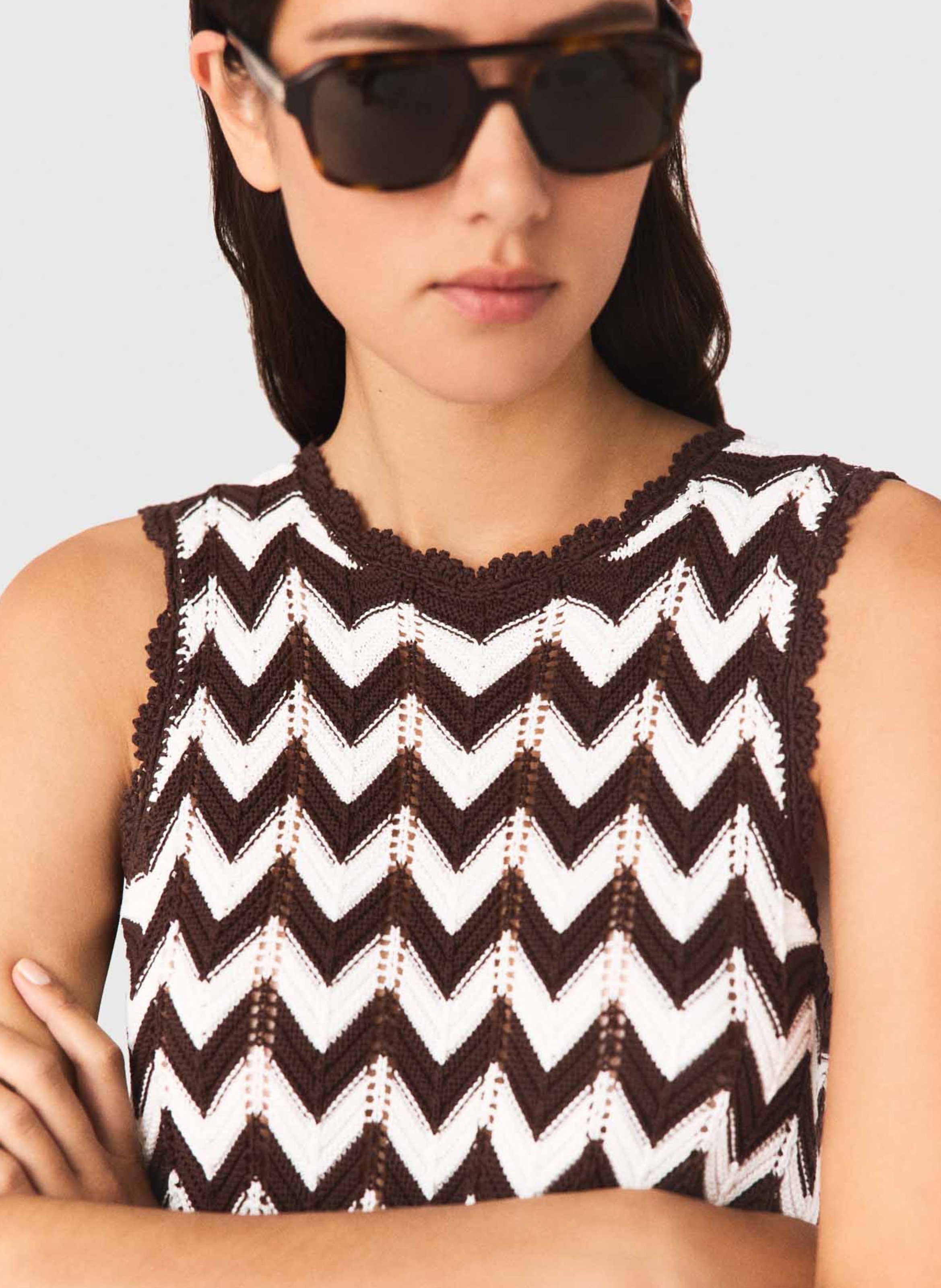 Rechte top met ronde hals van katoen MAJE Bruin