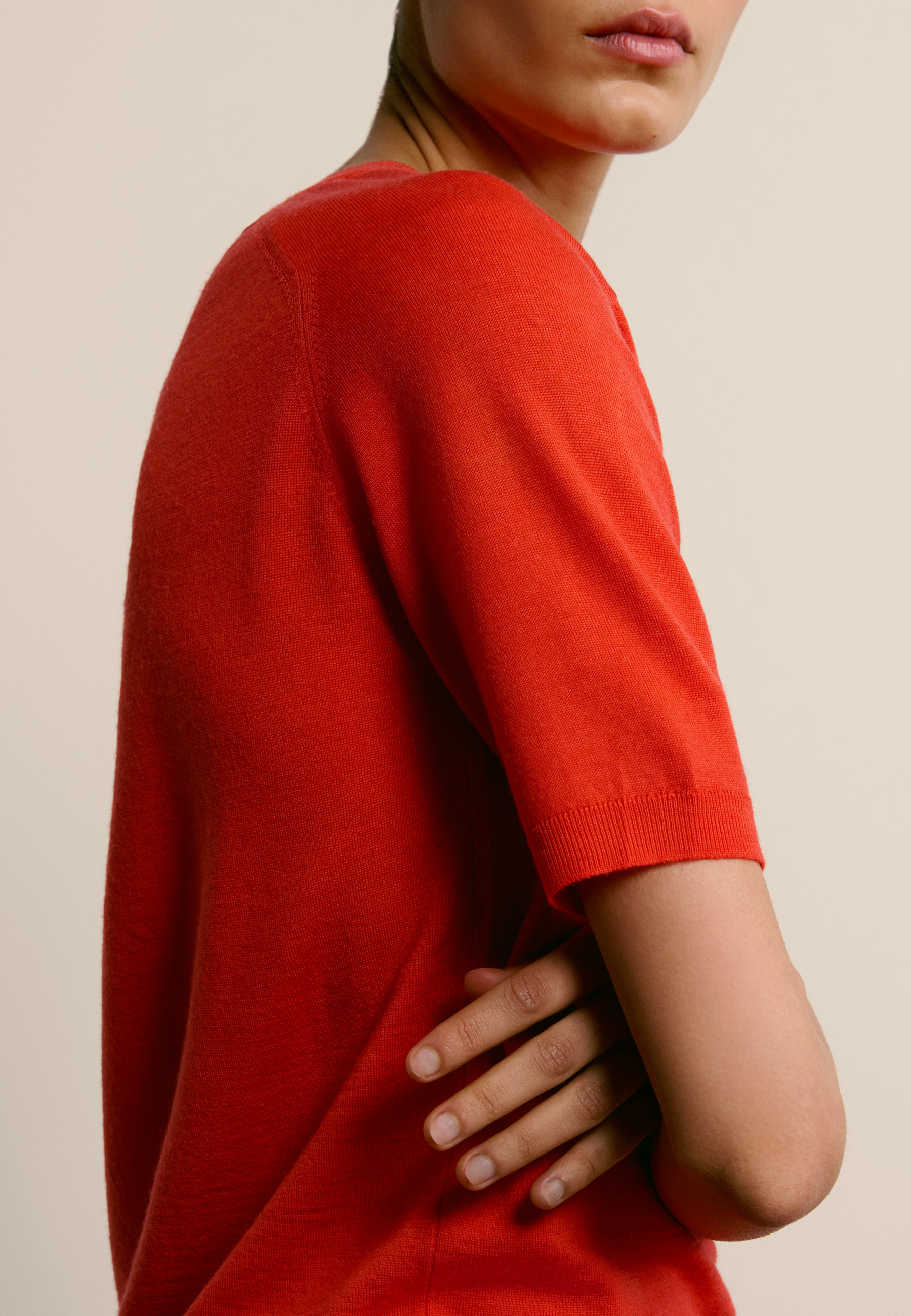Round neck merino wool T-shirt MAISON MONTAGUT Red