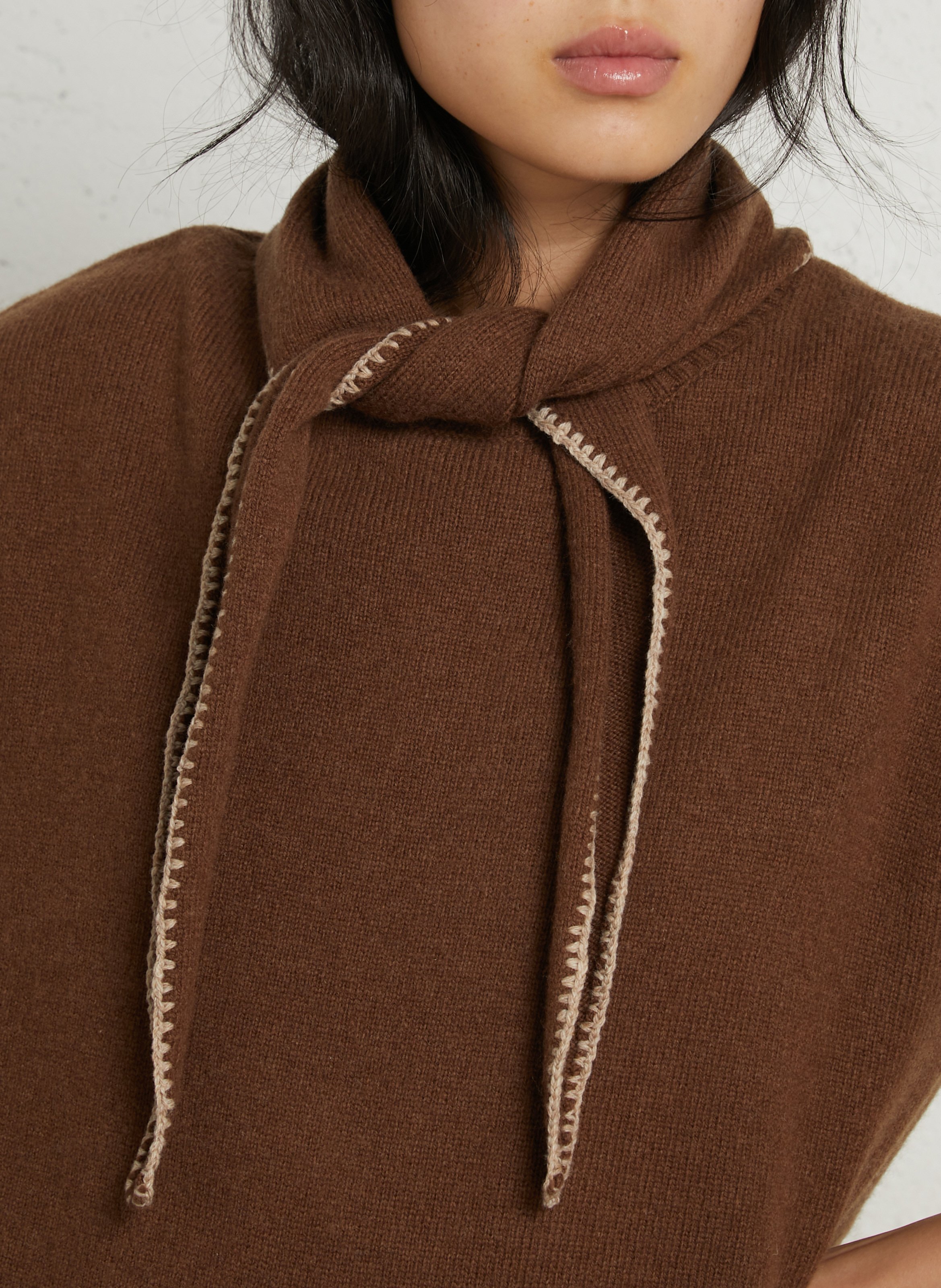 Straight solid color sweater with wool scarf SUD EXPRESS Brown