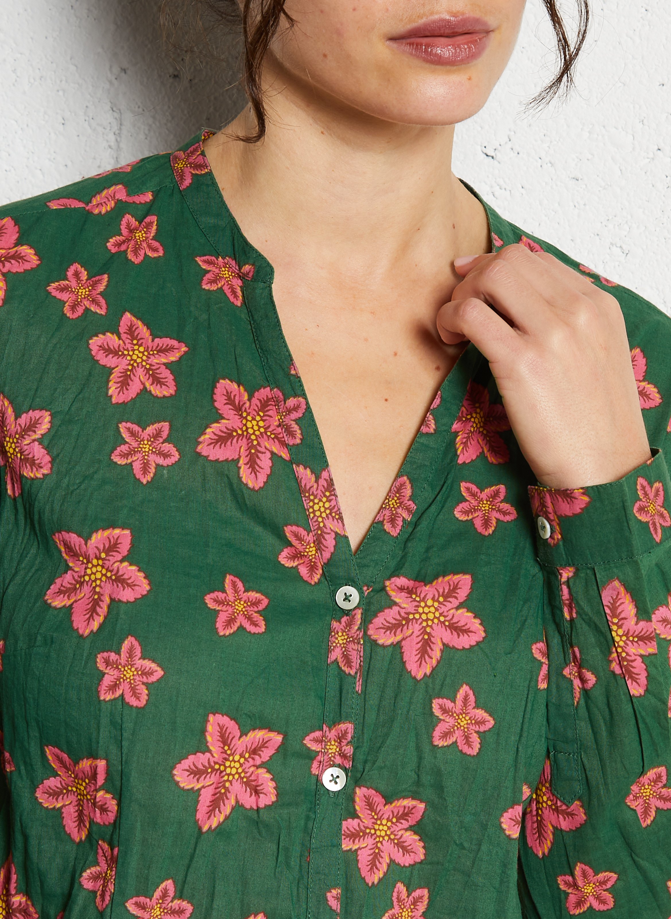 Chemise fleurie col tunisien en coton NICE THINGS Vert