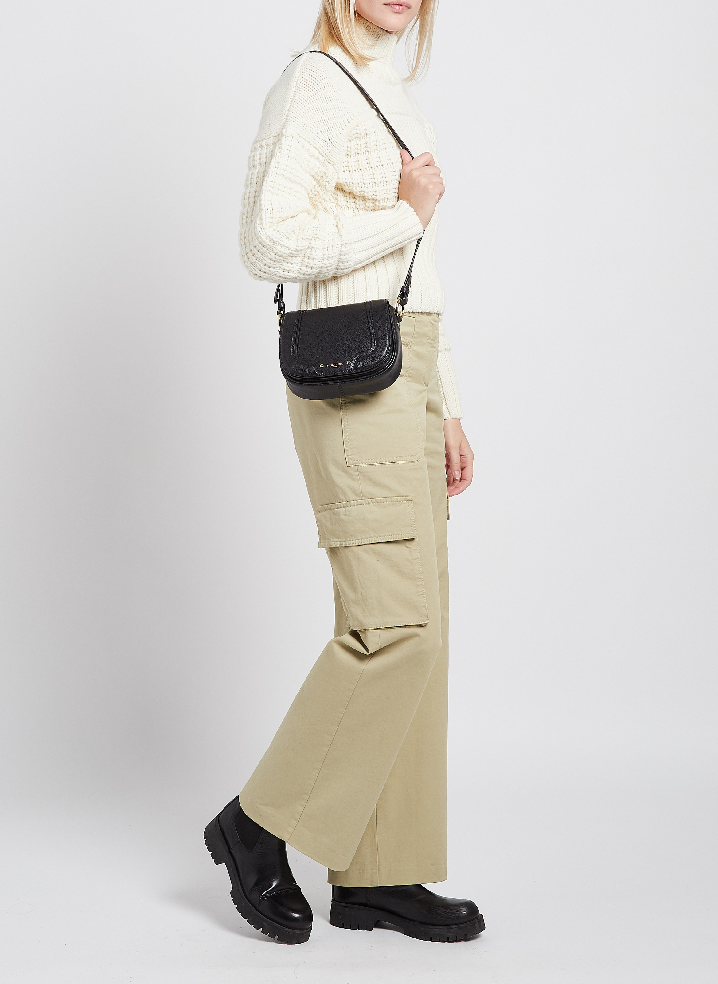 Sac bandoulière en cuir LE TANNEUR Noir