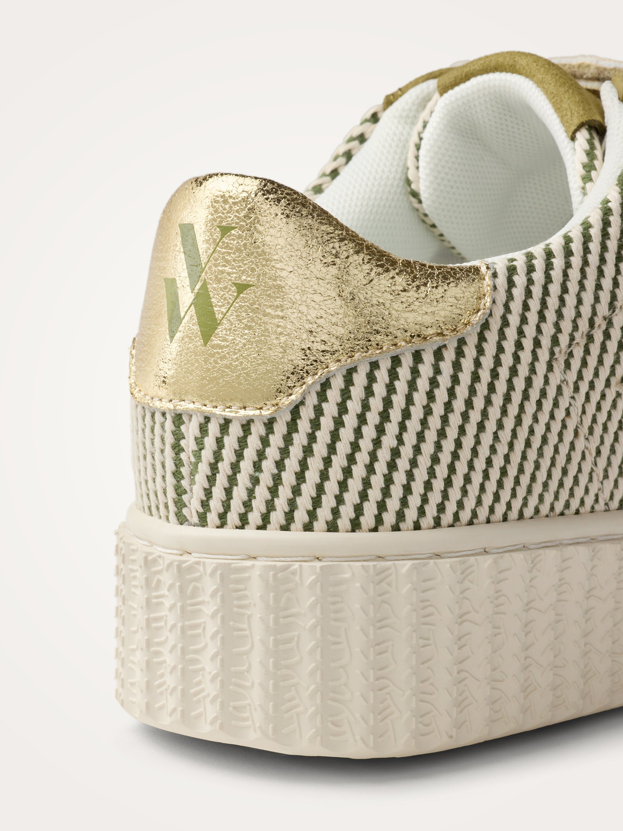 Low Velcro trainers Khaki