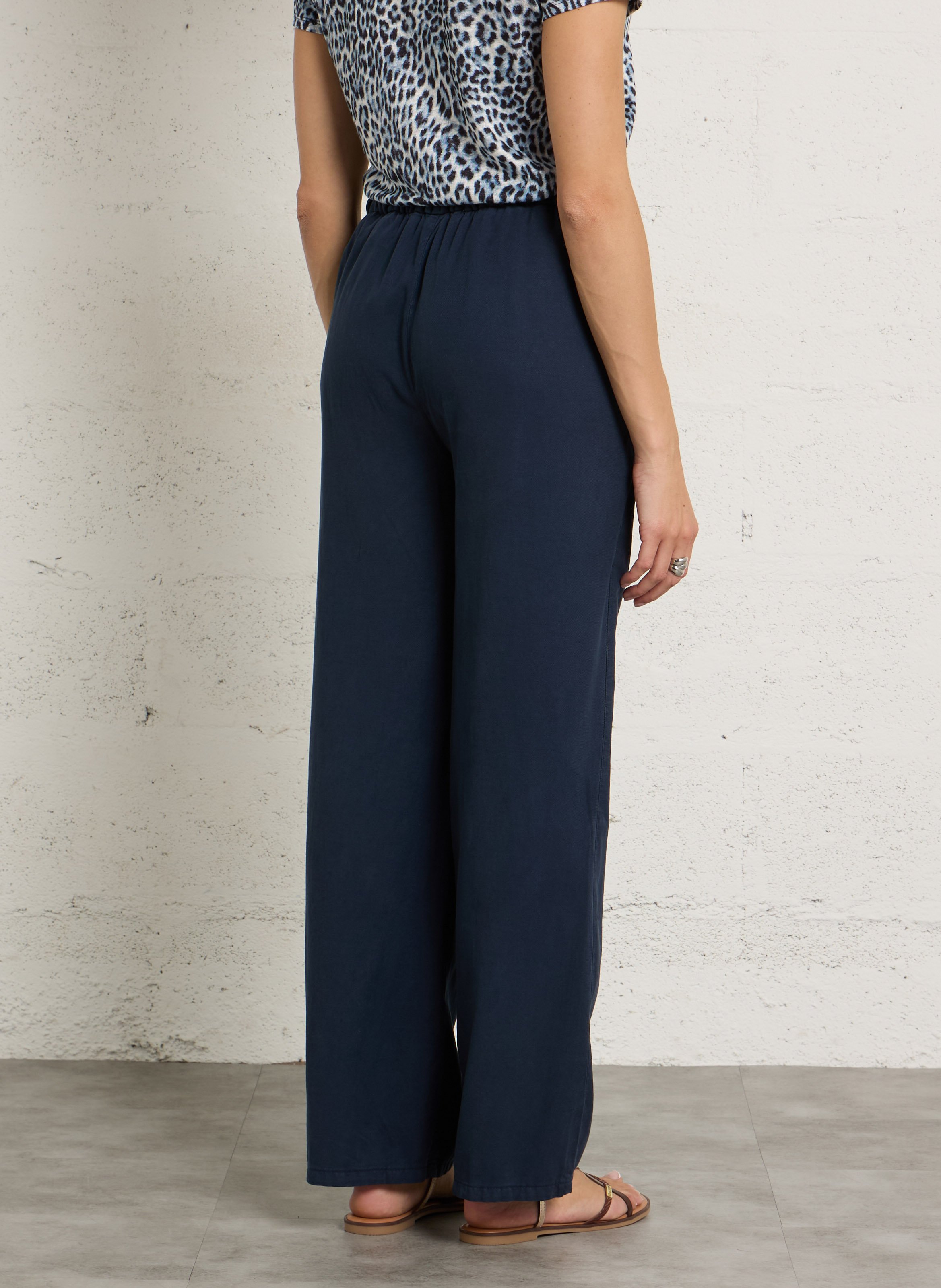 Gerade geschnittene Hose SUD EXPRESS Blau