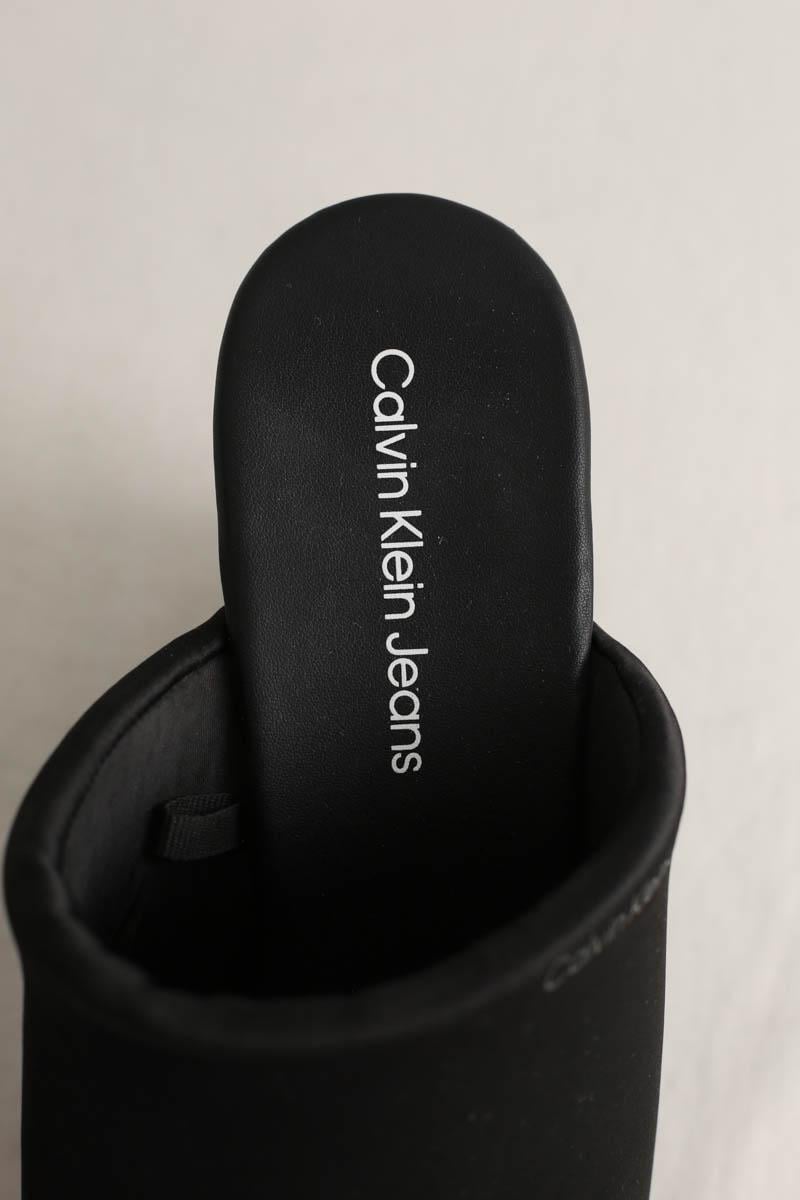 Mules CALVIN KLEIN - Seconde Main Black
