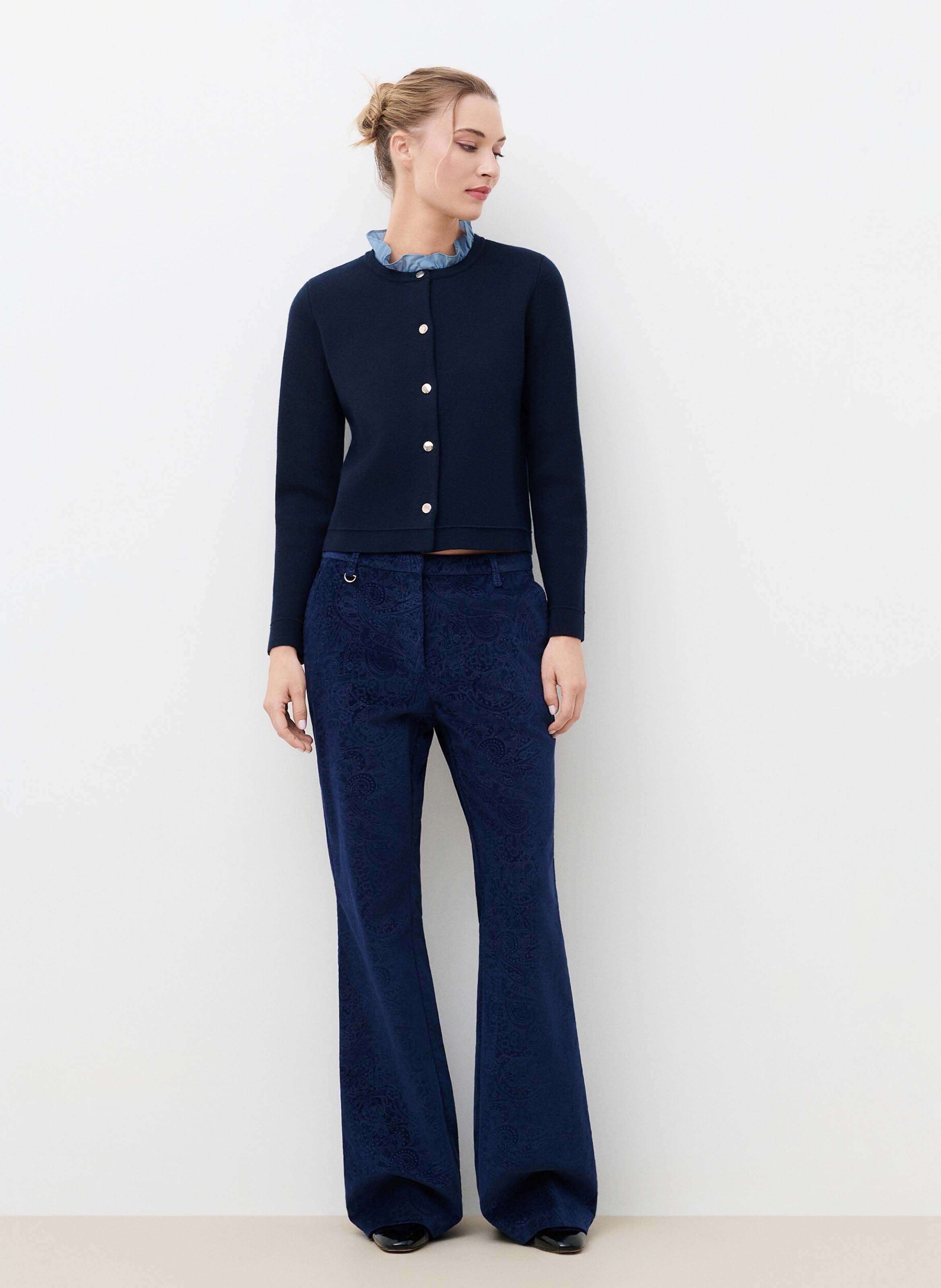 Broek met jacquardpatroon en uitlopende pijpen van een katoenmix CAROLL Blauw