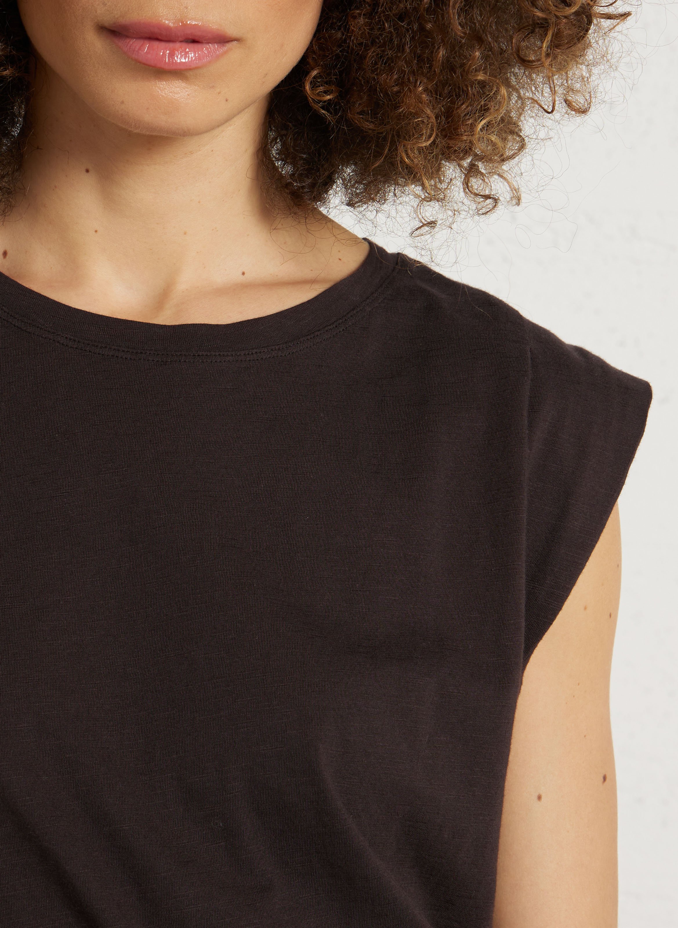 Wijdvallend mouwloos T-shirt van katoen Bruin