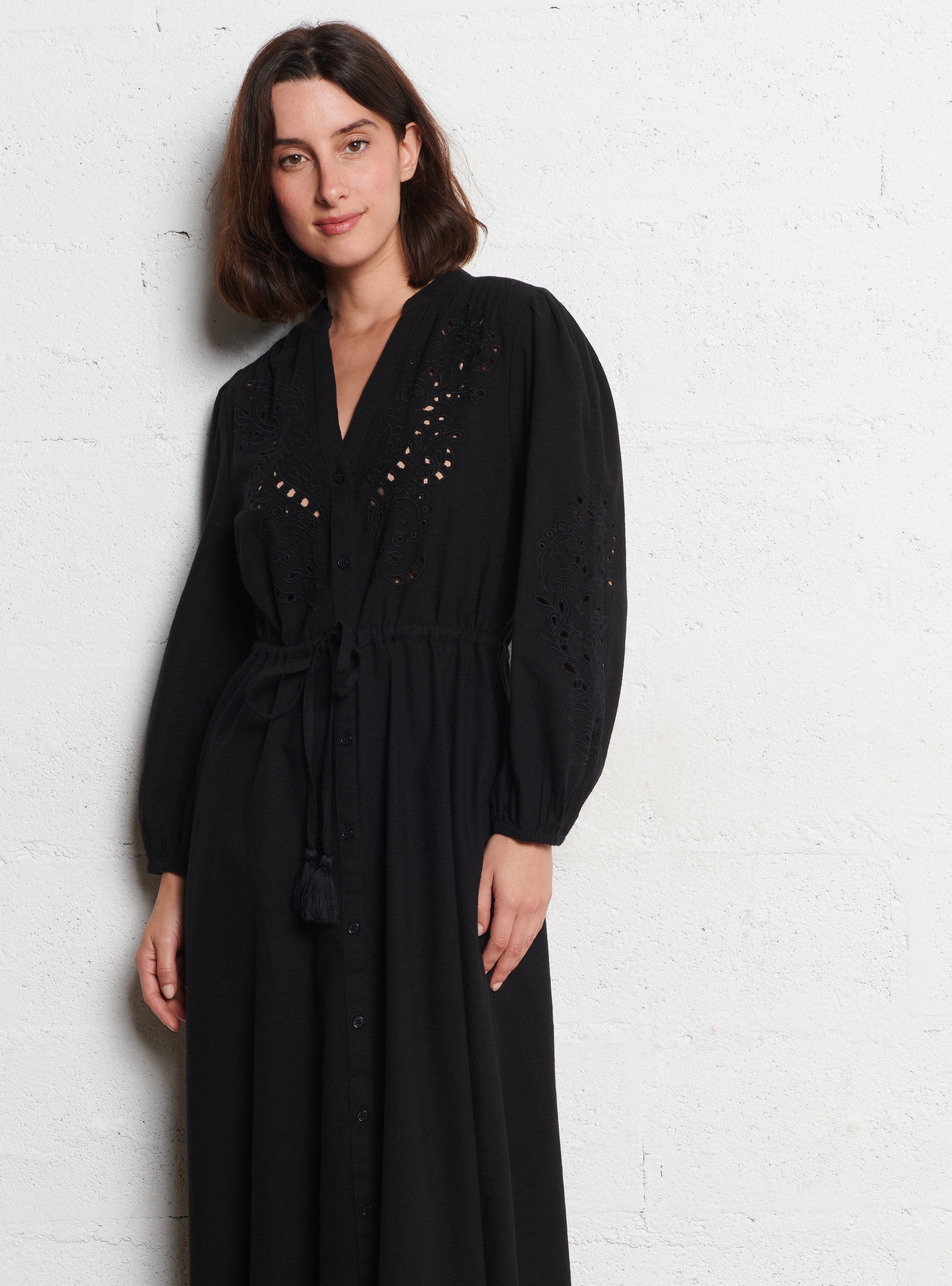 Robe longue oversize en coton brodé MAISON 123 Noir