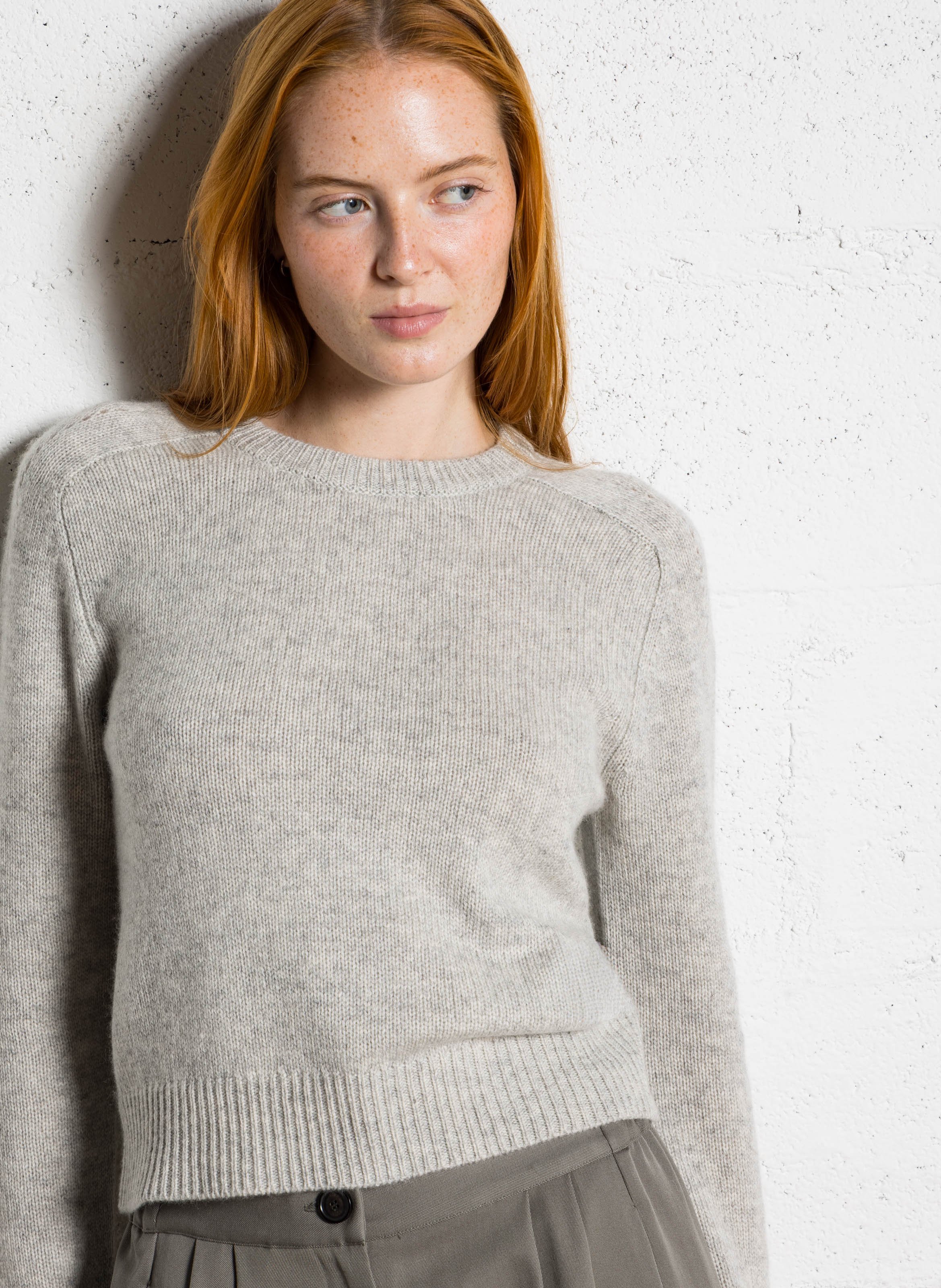 Pull droit col rond en cachemire KUJTEN Beige