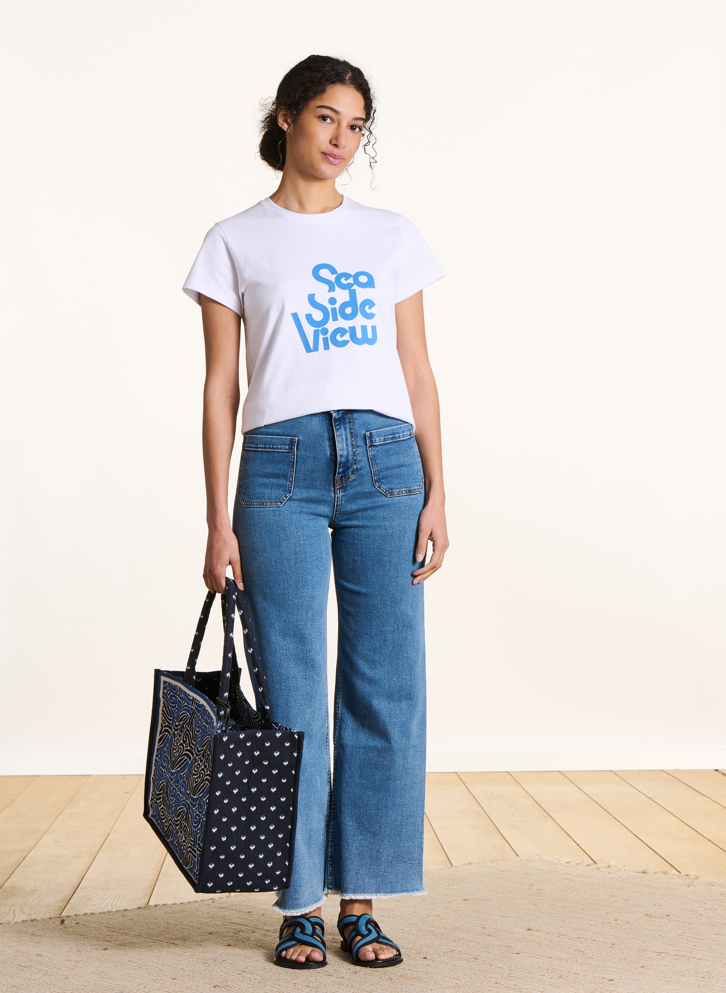 Tee-shirt droit sérigraphié en coton bio LA FEE MARABOUTEE Blanc