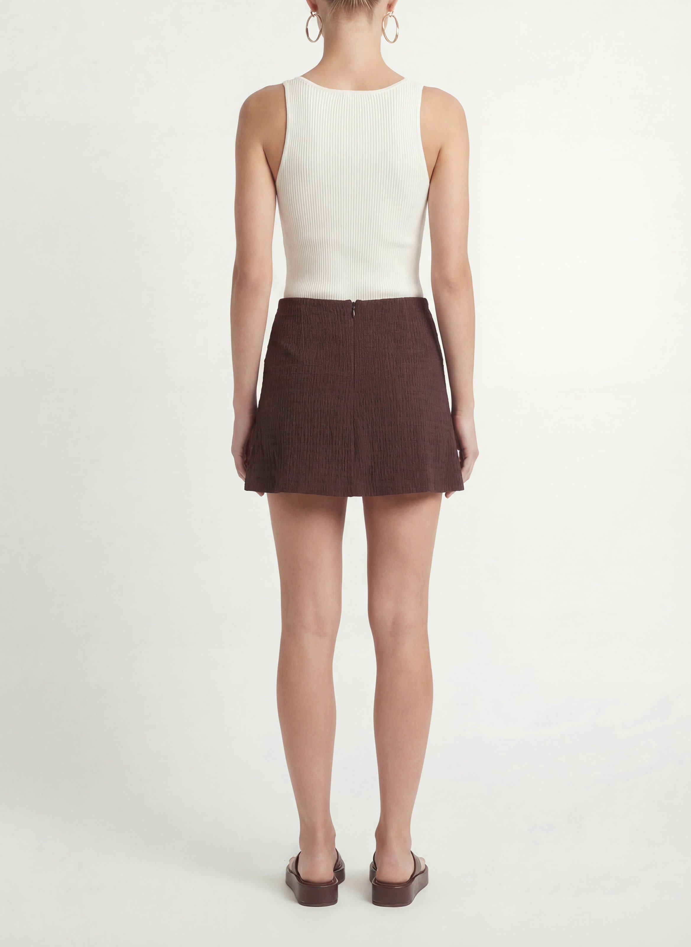 Jupe courte en tissu texturé KOOKAI Marron