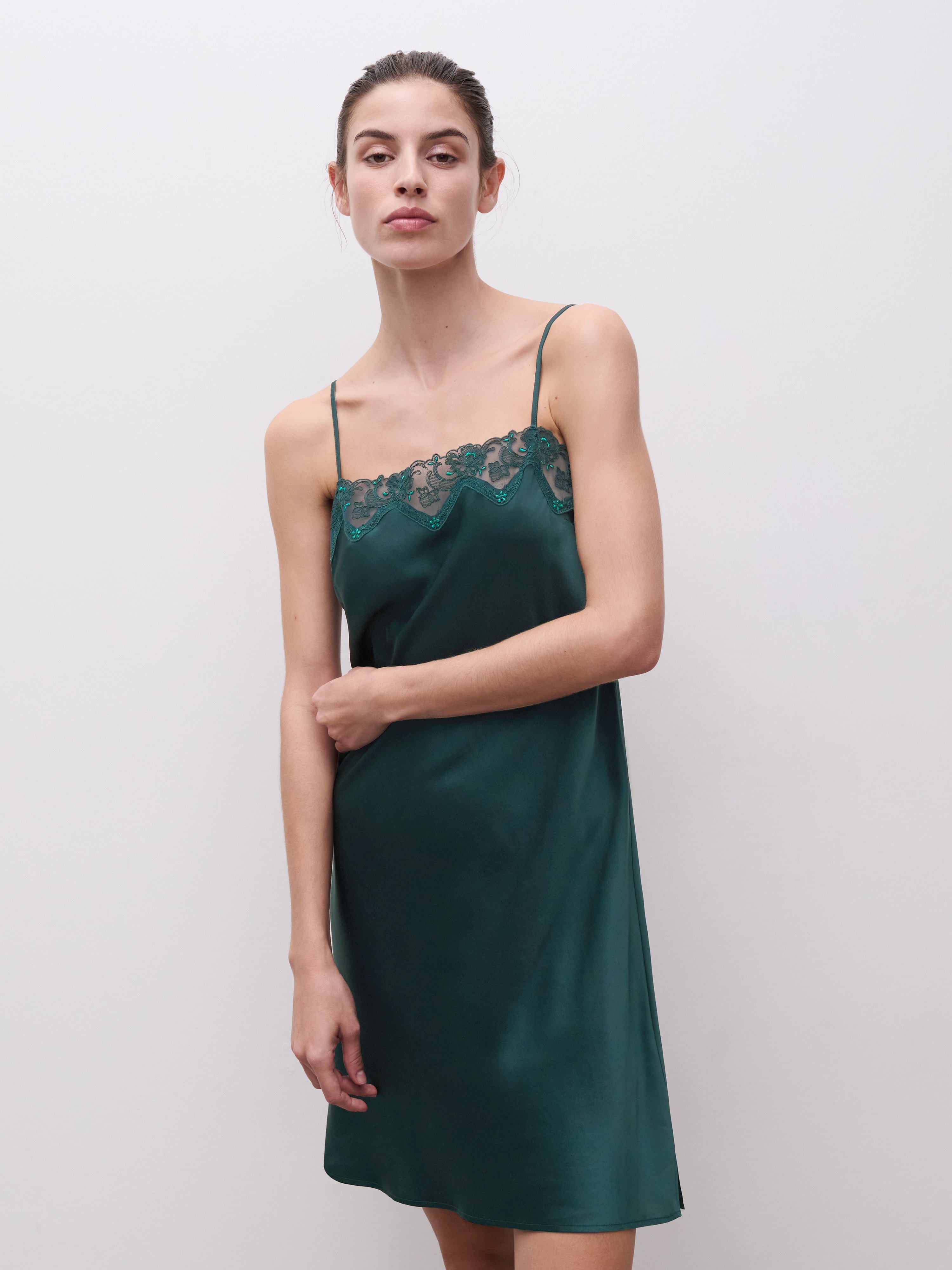 Embroidered nightgown CHANTELLE