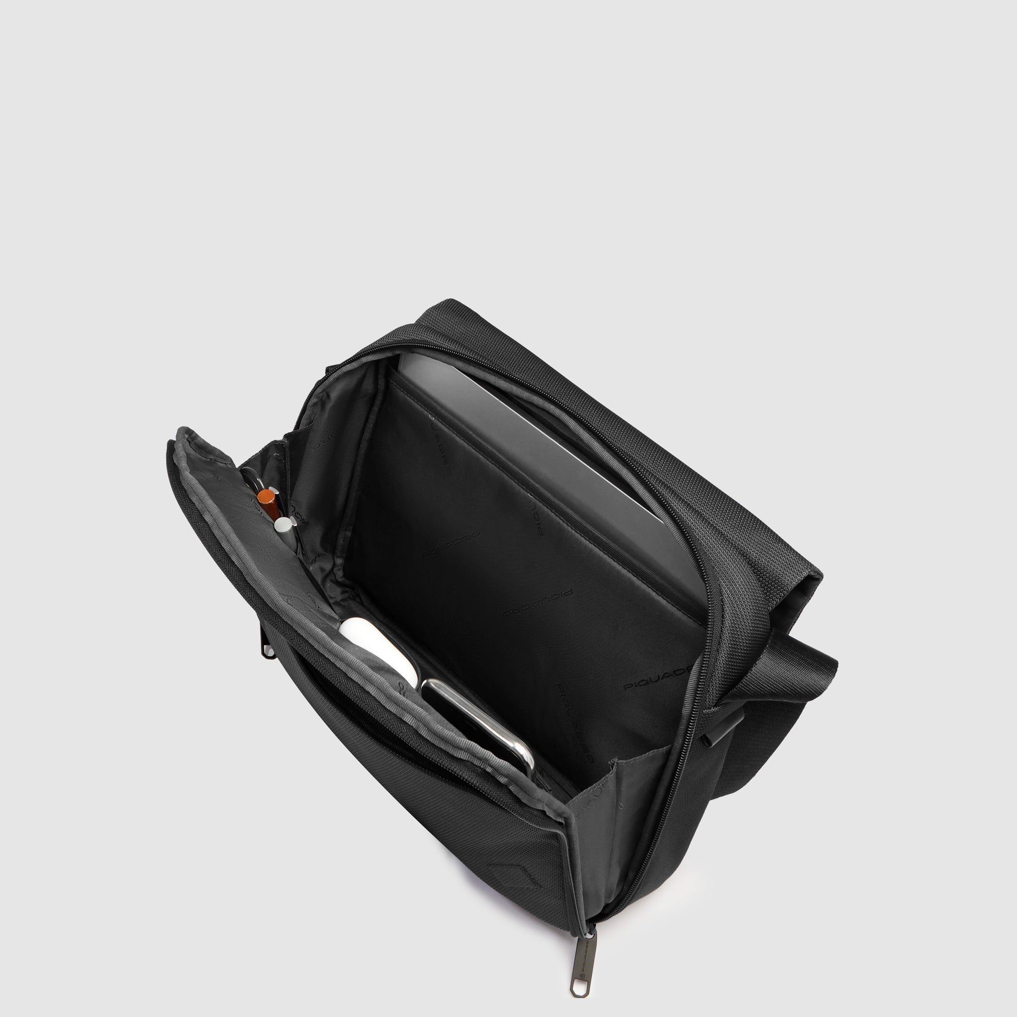 Messenger bag for iPad® PIQUADRO Black