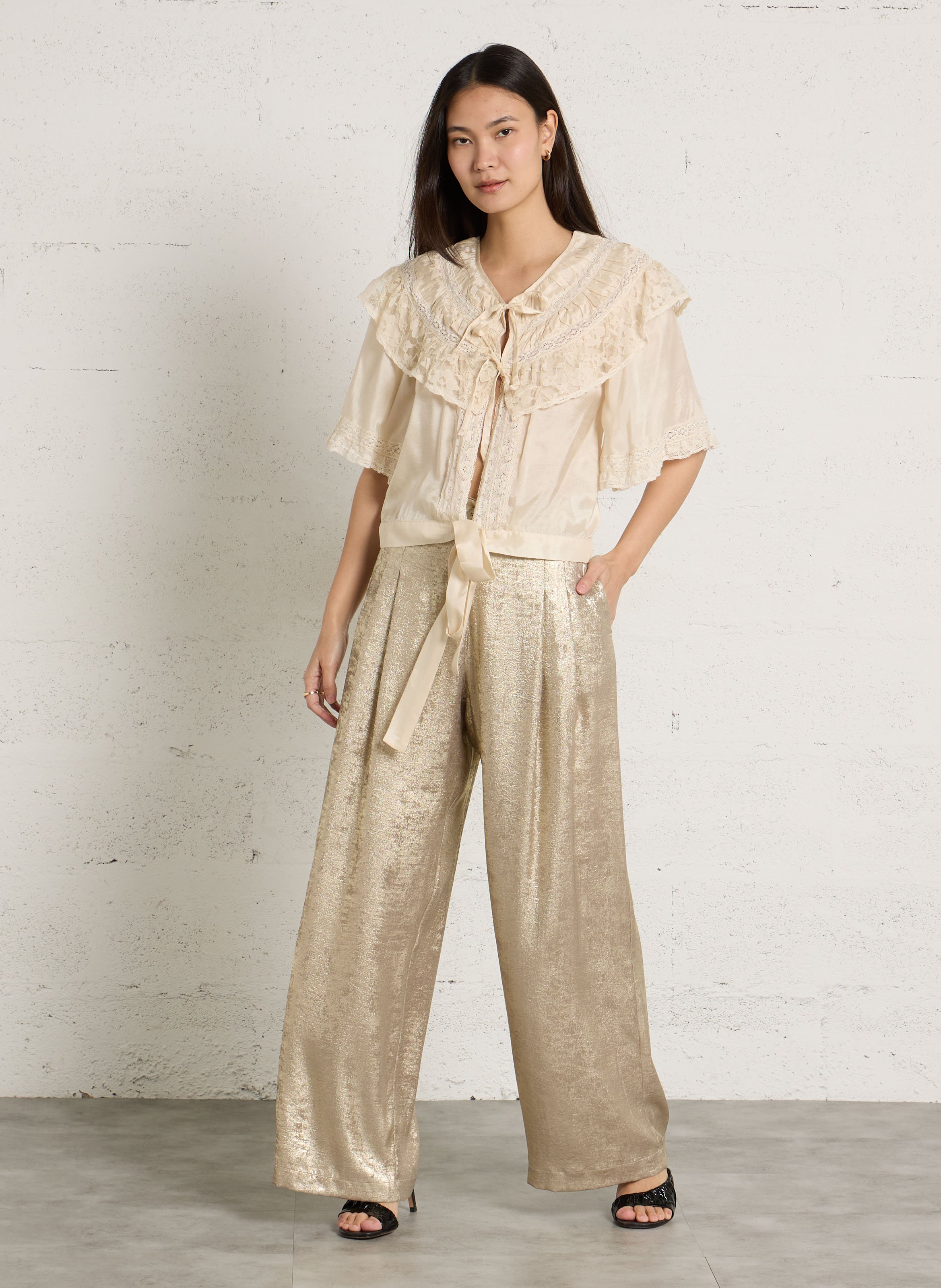 Loose lace top THE NEW SOCIETY White