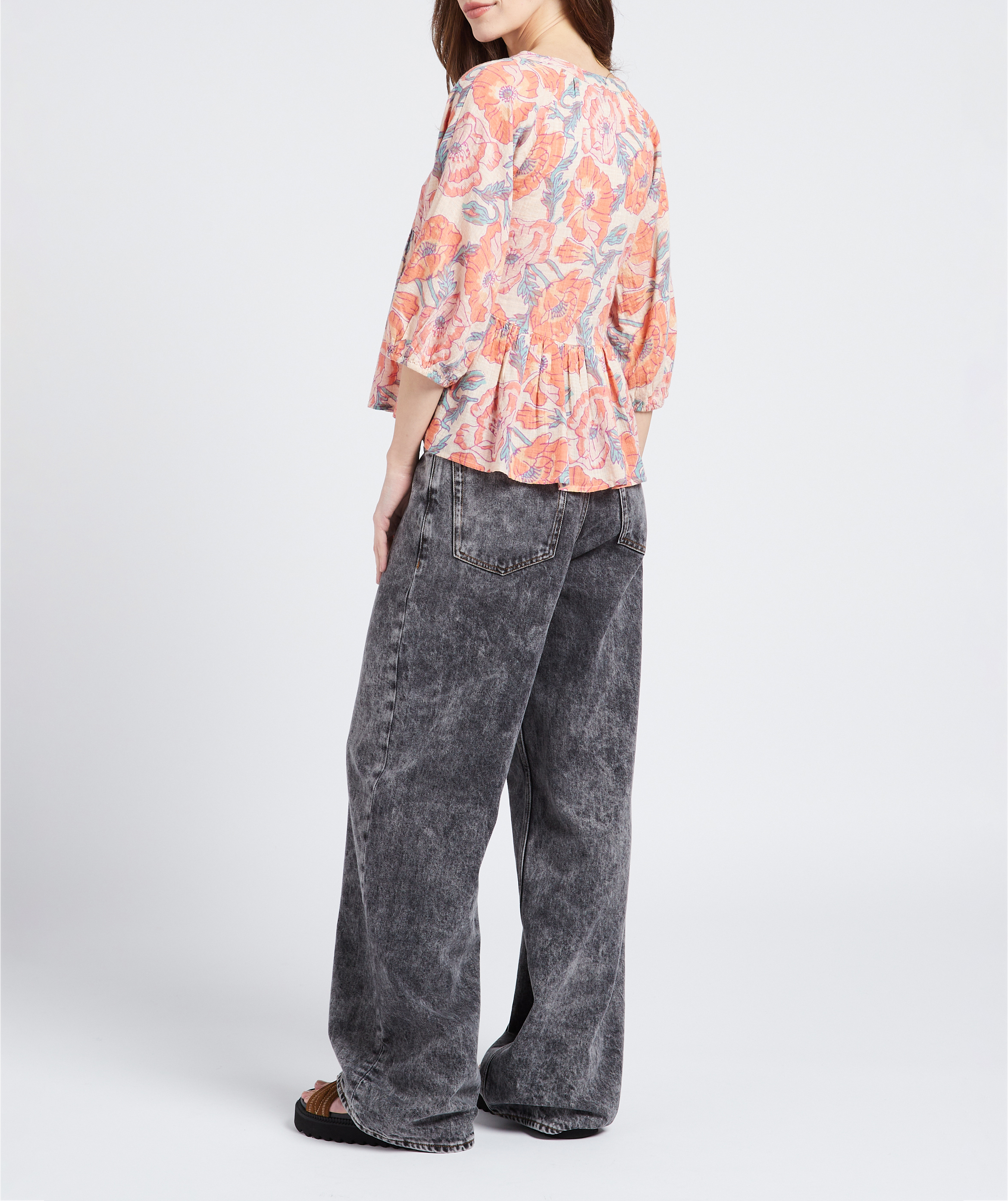 Loose-fit cotton-blend V-neck blouse SWILDENS White