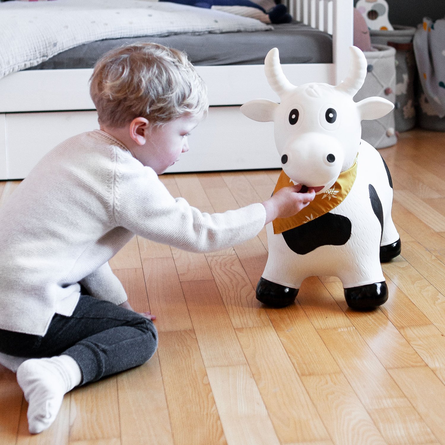 Inflatable sit-on cow KINDSGUT White