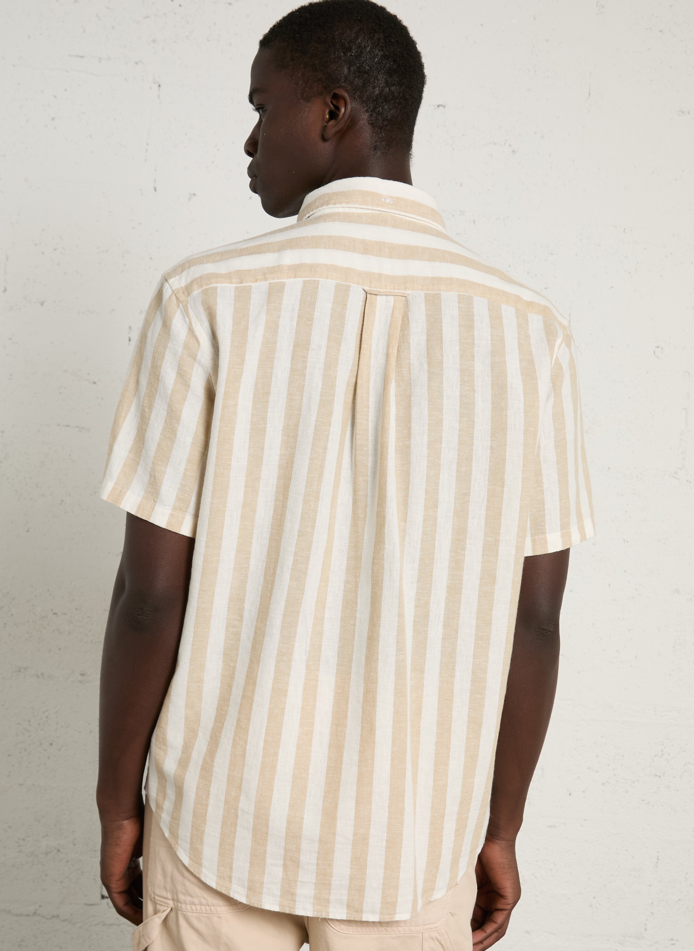 Chemise regular-fit col américain rayée en lin et coton GANT Beige