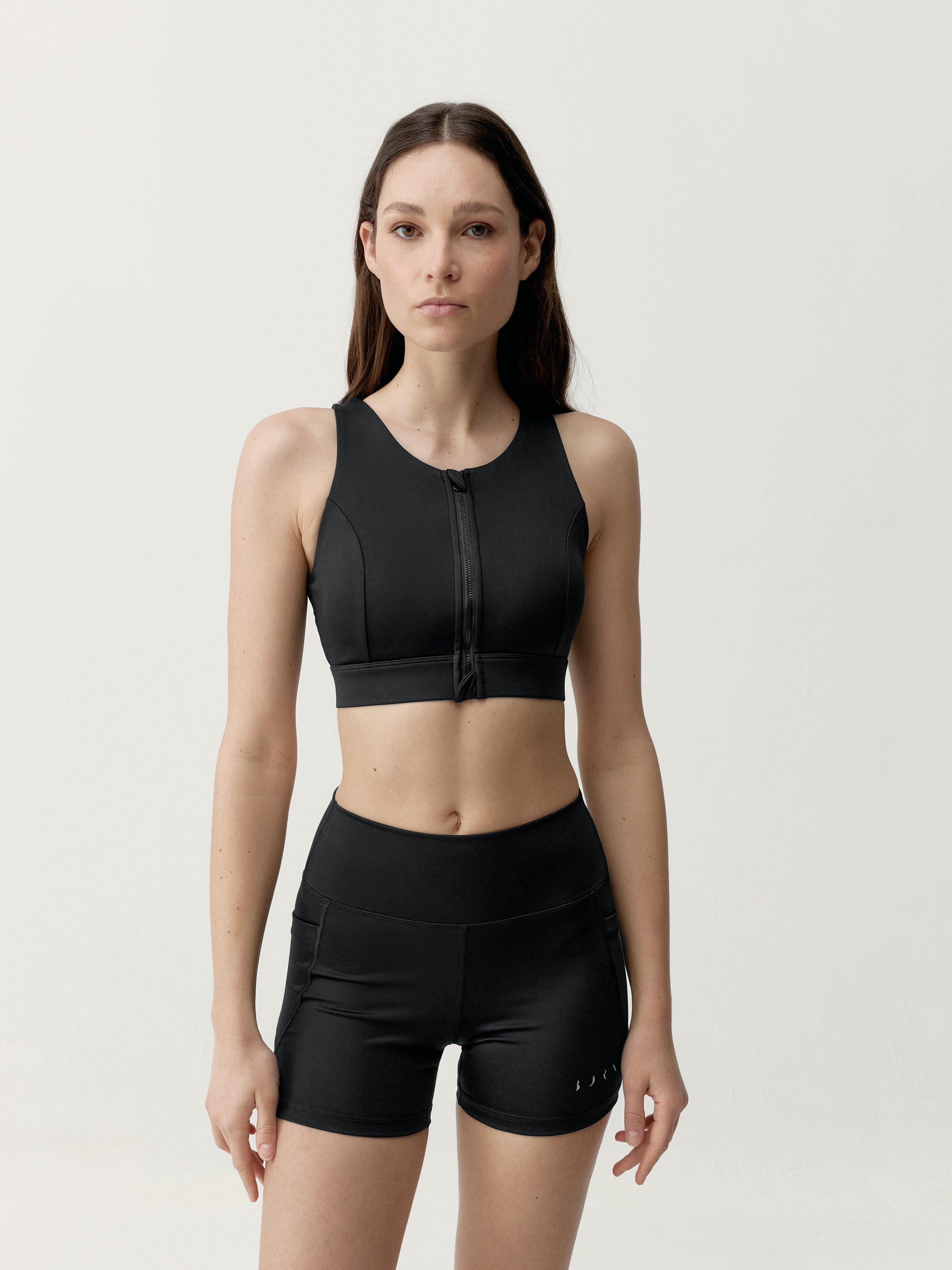 High-support sports bra with zip closure BORN Black