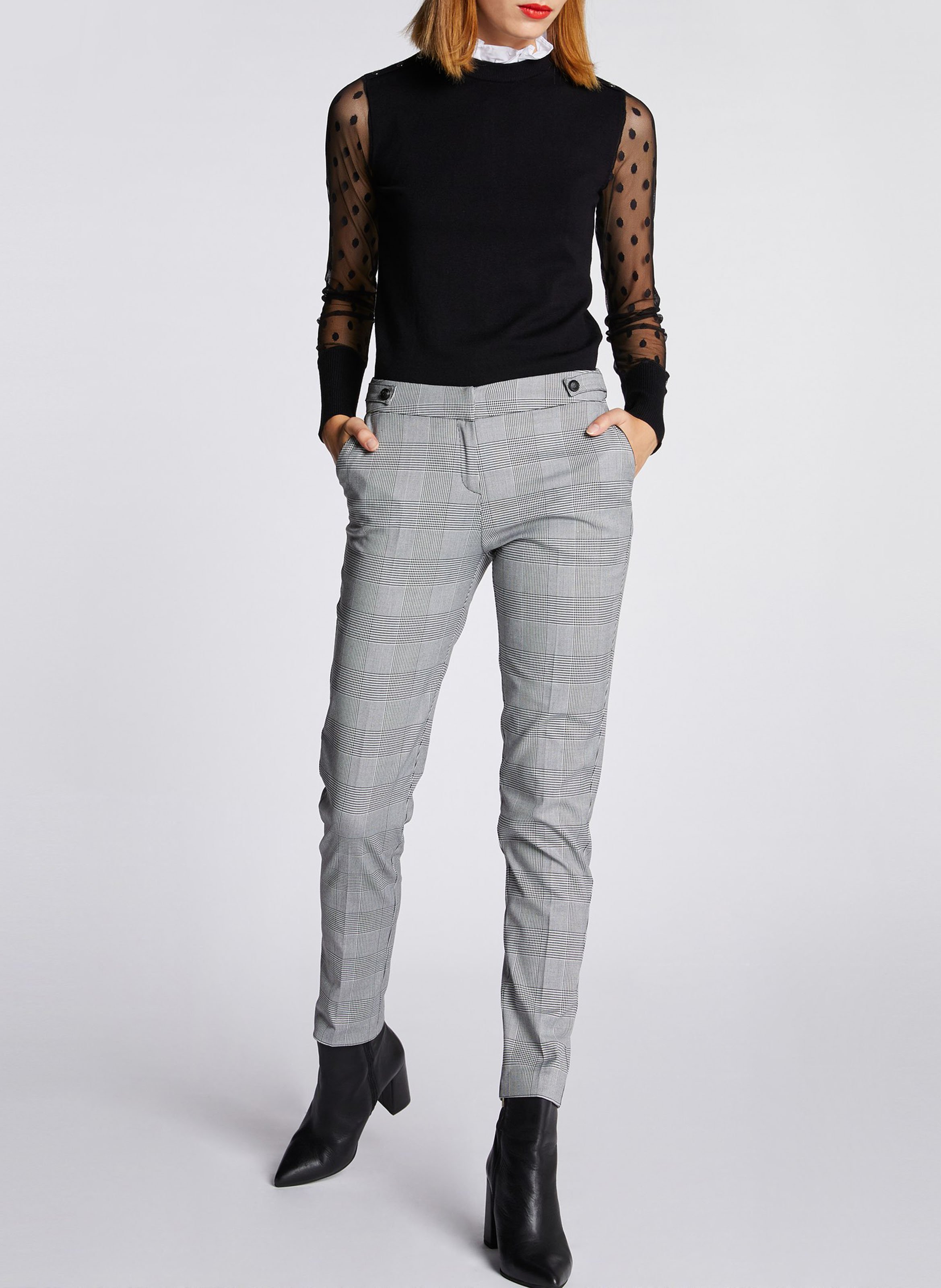 Top met opstaande kraag en plumetismouwen MORGAN Zwart