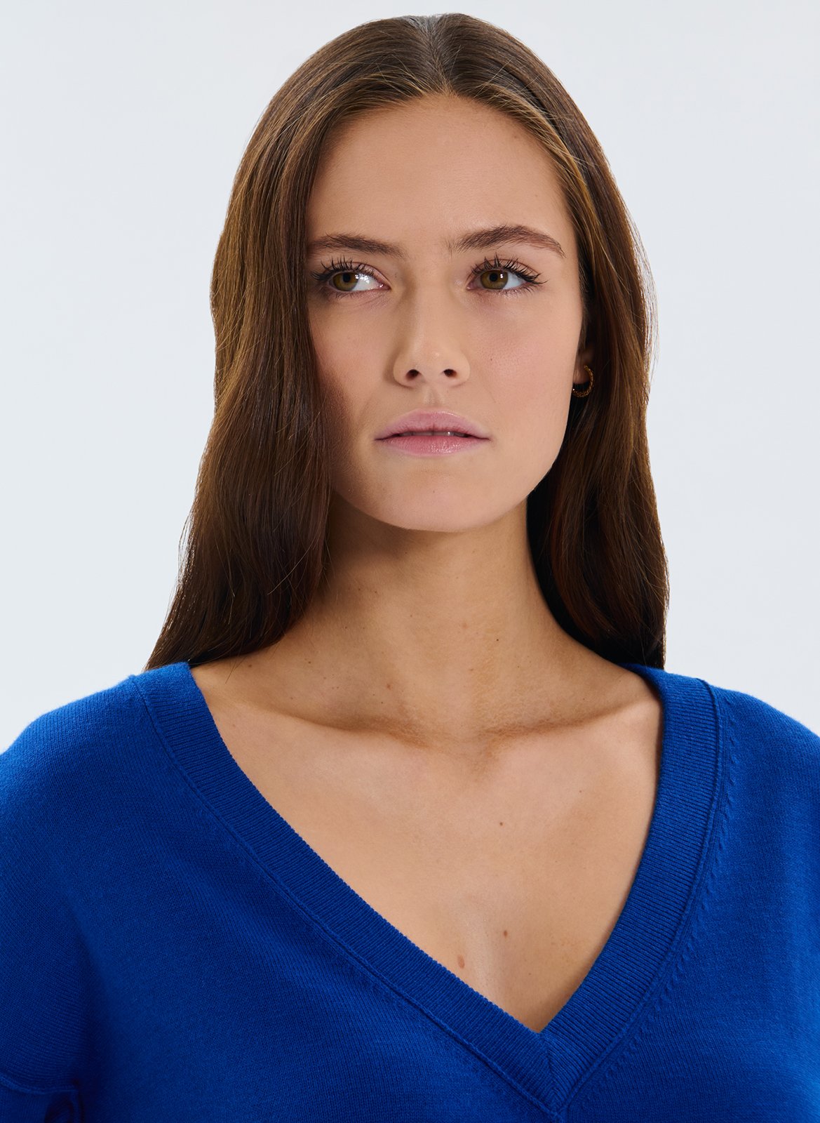 Pull droit col V uni ZAPA Bleu