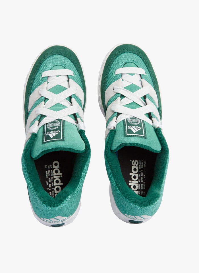 Adidas superstar mit namen hotsell