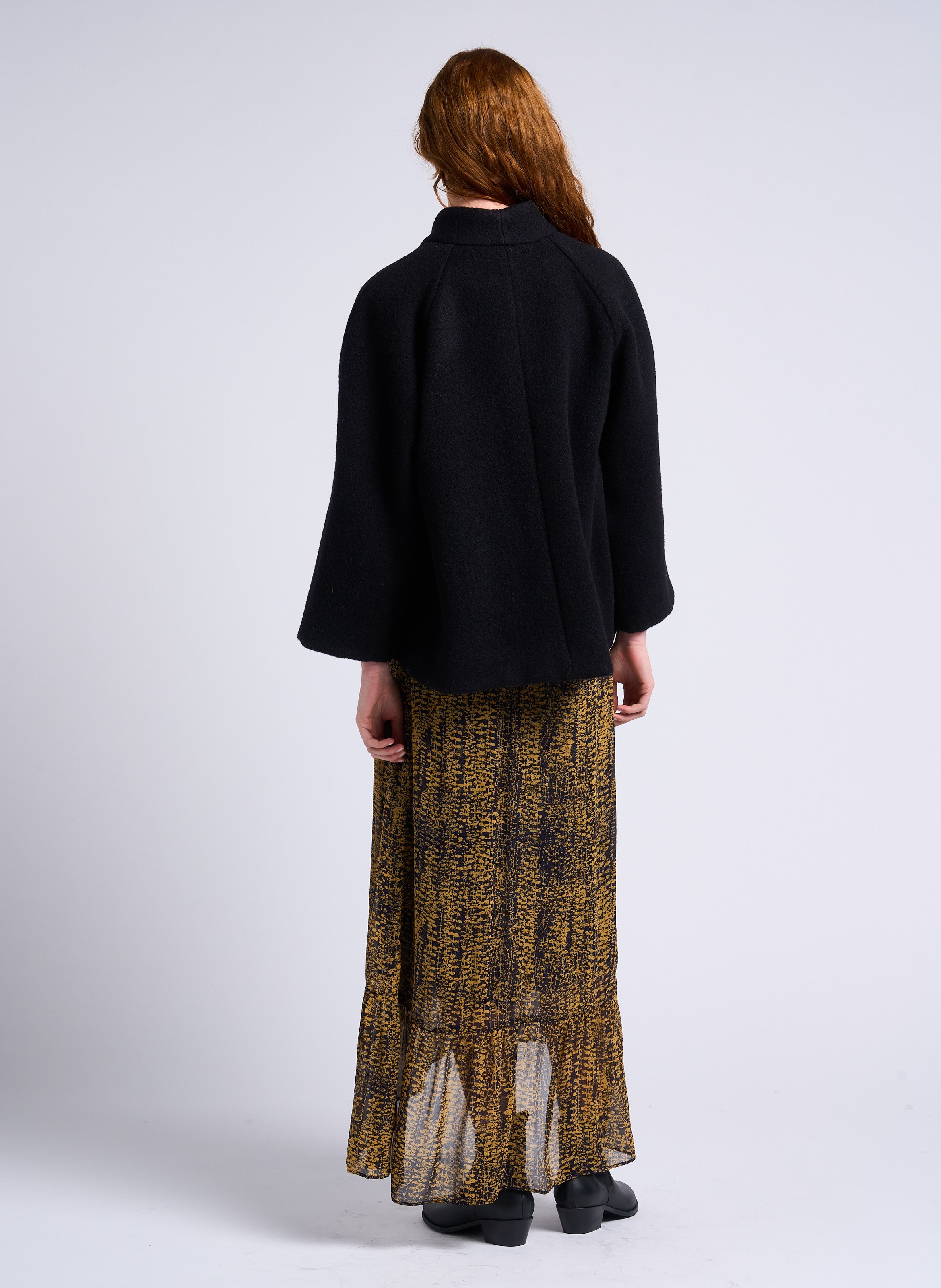 Cape droite col châle en laine BA&SH Noir