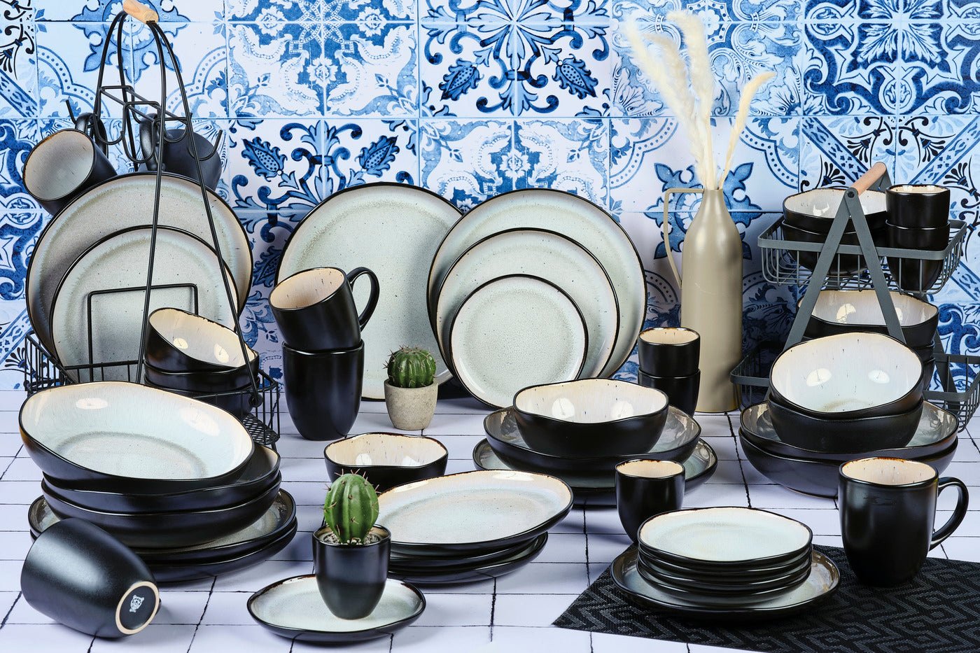 Complete Iris Service - 48 pieces - Ivory White BJORN White