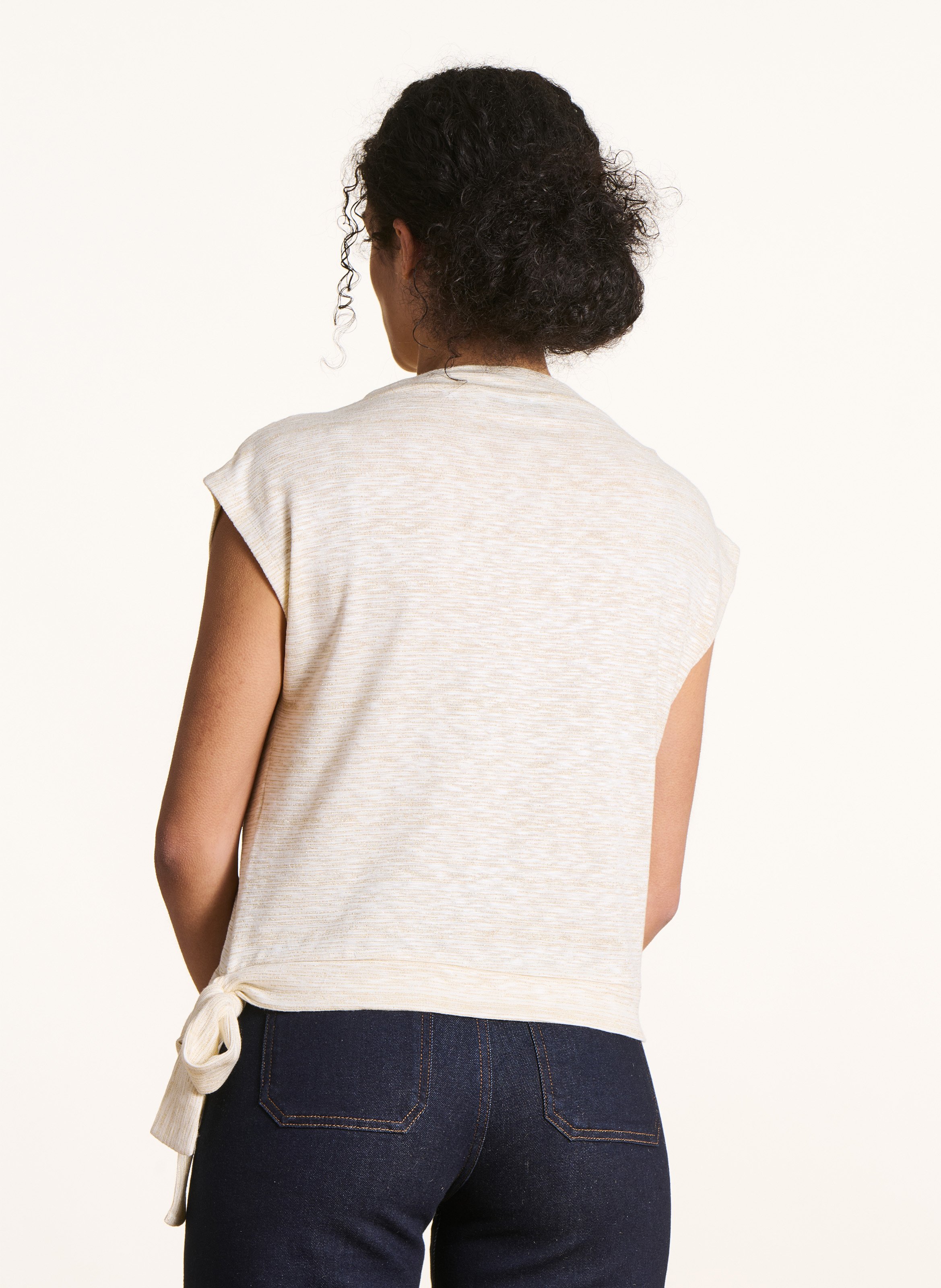 Short-sleeve metallic top White