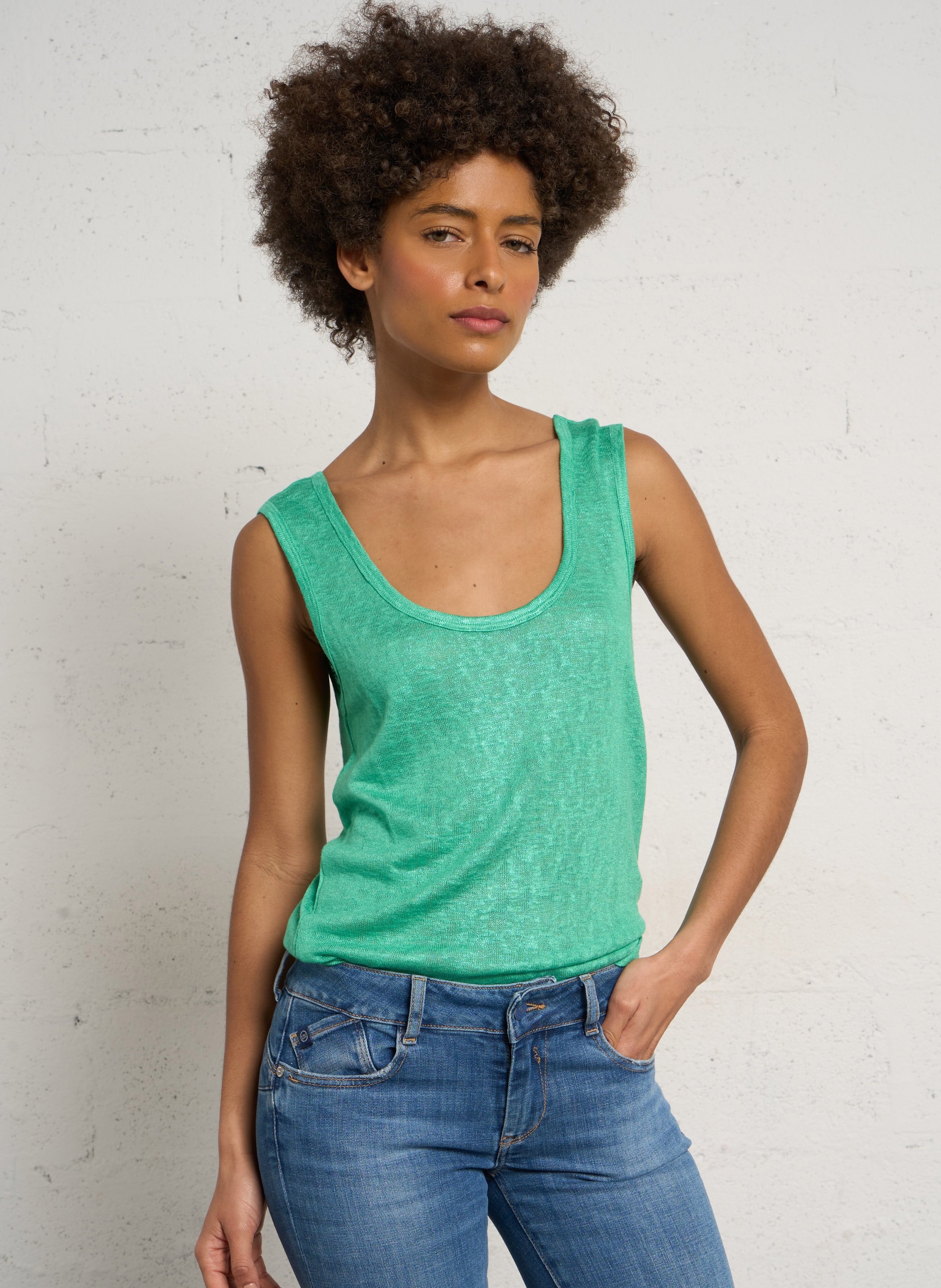 Gerade geschnittenes Tanktop mit Rundhalsausschnitt LE TEMPS DES CERISES