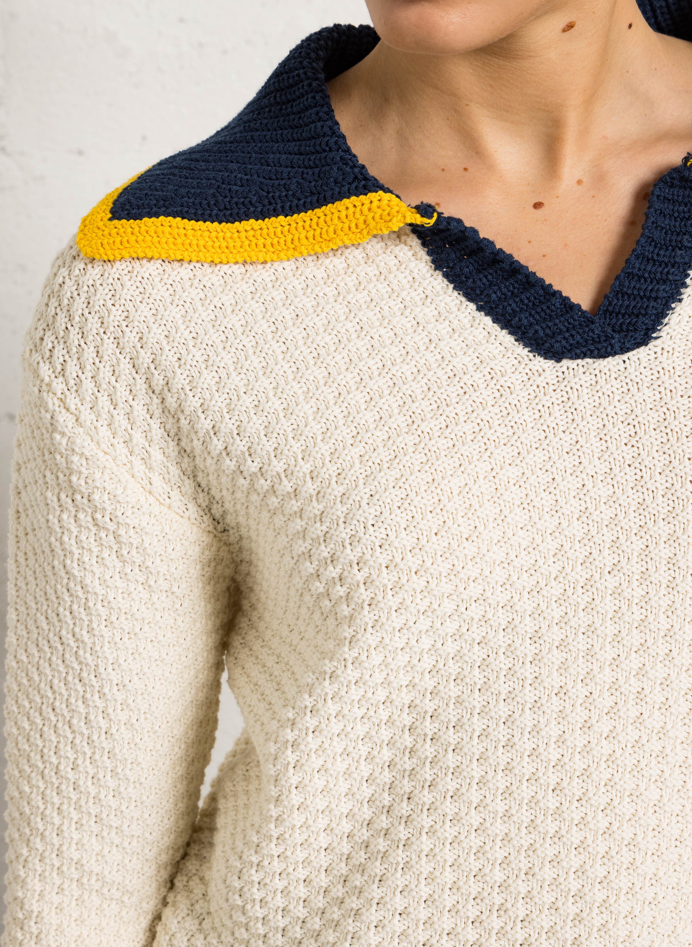 Straight V-neck cotton sweater DR BLOOM Beige