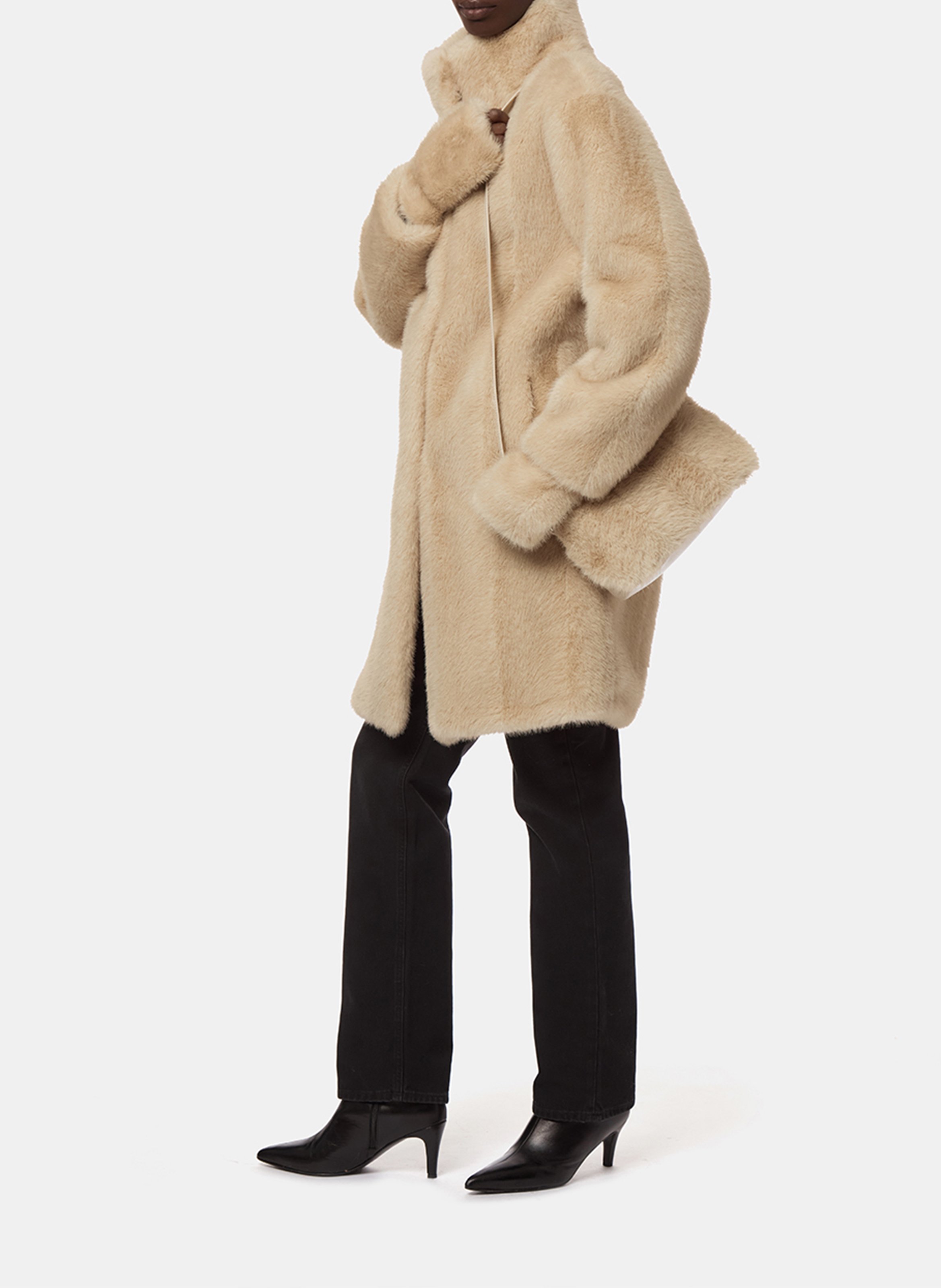 Ruime jas met opstaande kraag met bontlook APPARIS Beige
